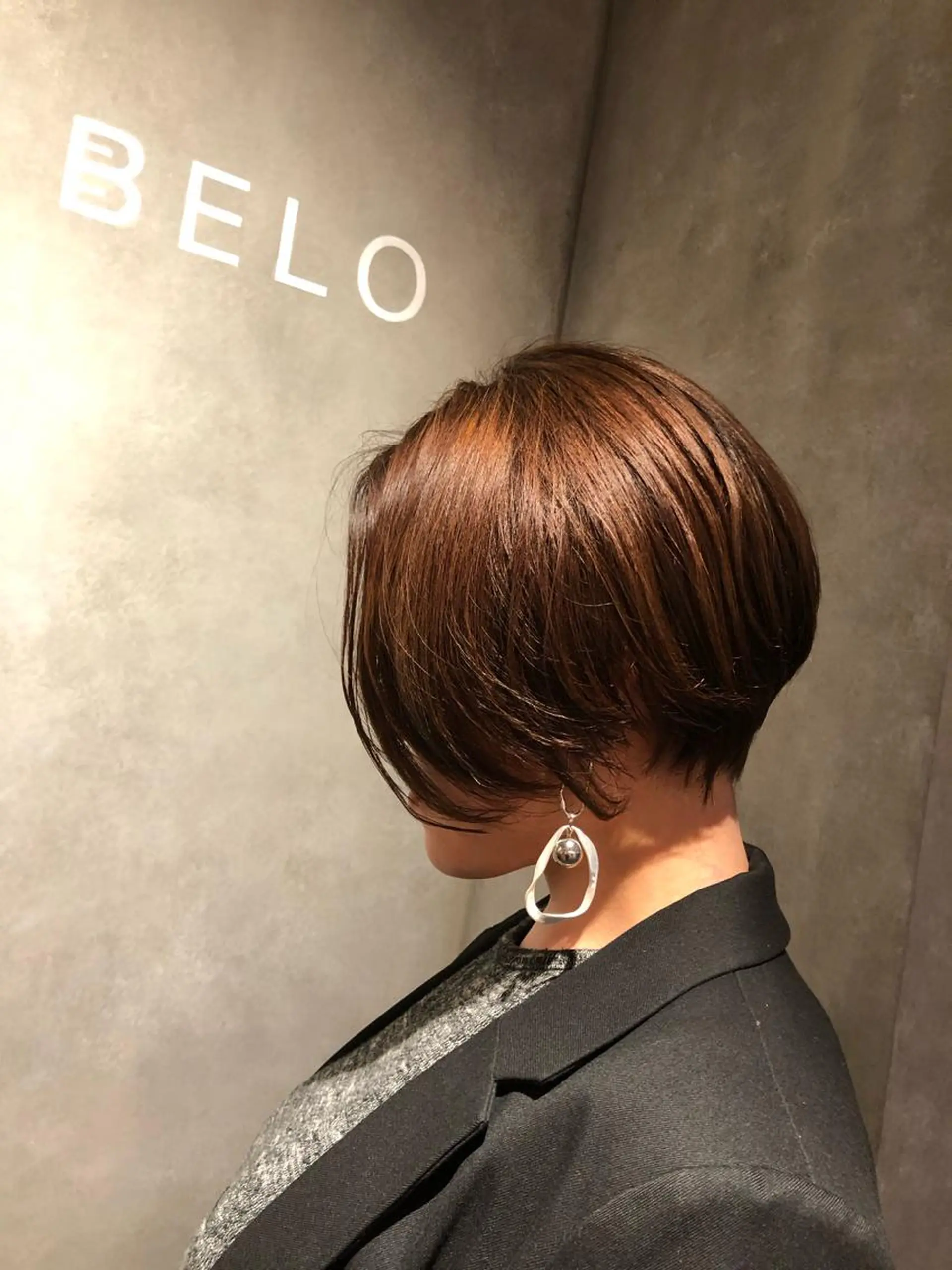 ショート ブリーチ毛矯正.髪質 改善.髪にドラマをのヘアスタイル