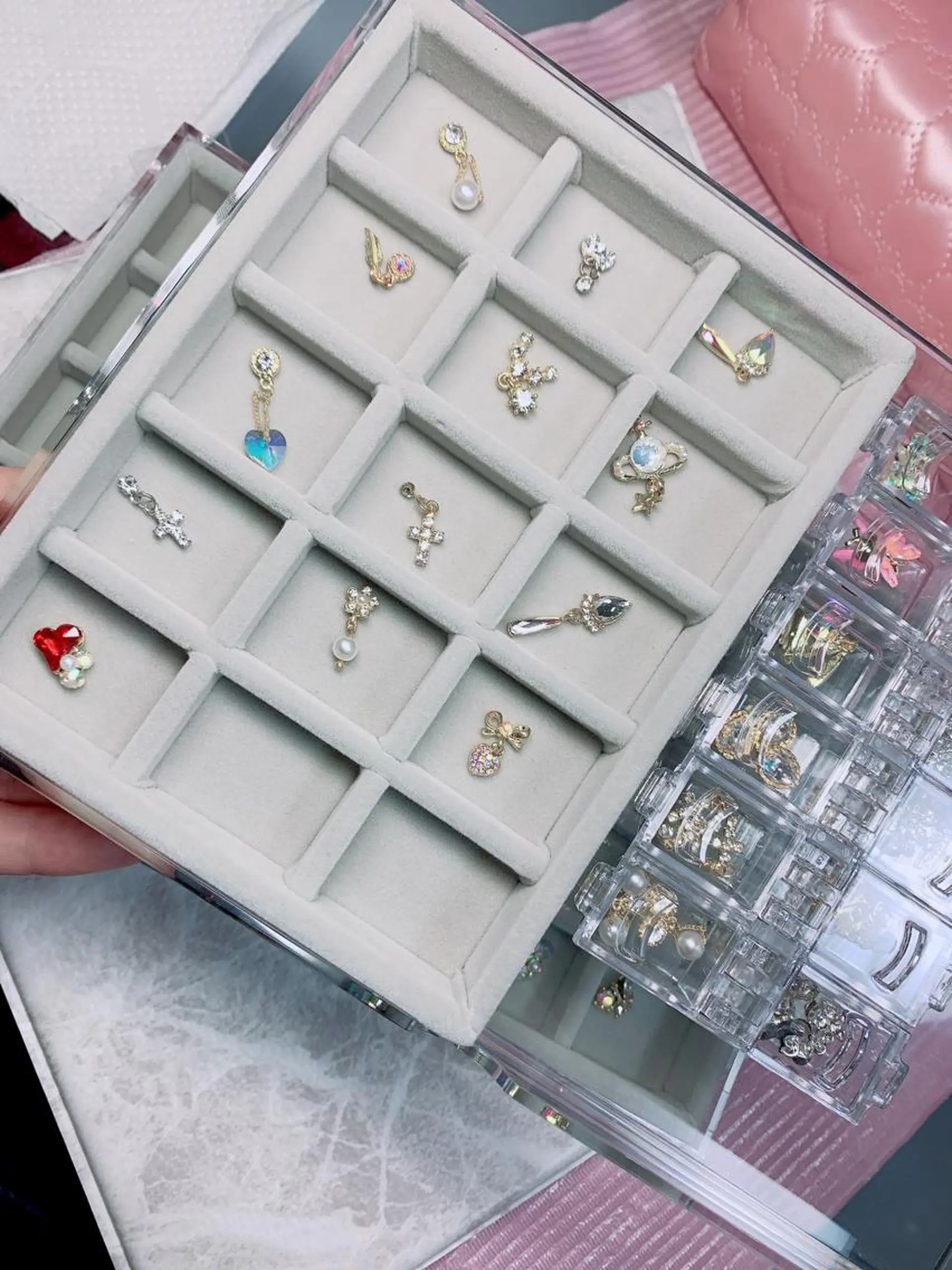 ネイル 痩身/脱毛/ネイル HARUKAのエステ・リラクイメージ