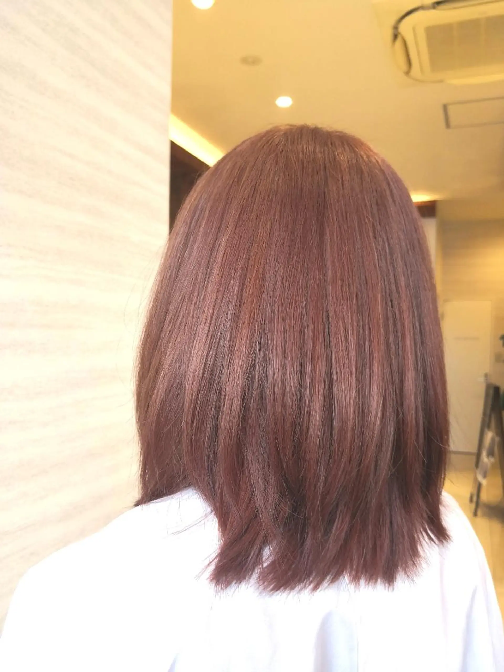 ミディアム カラー 西村 泰江のヘアスタイル