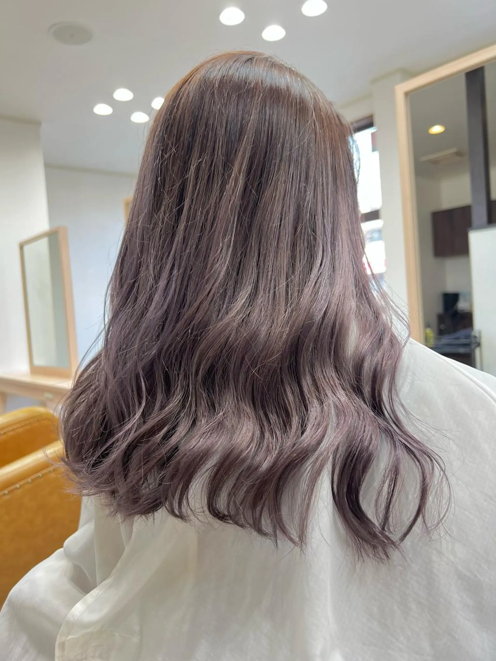 セミロング カラー ヘアカラー 松本 菜那のヘアスタイル