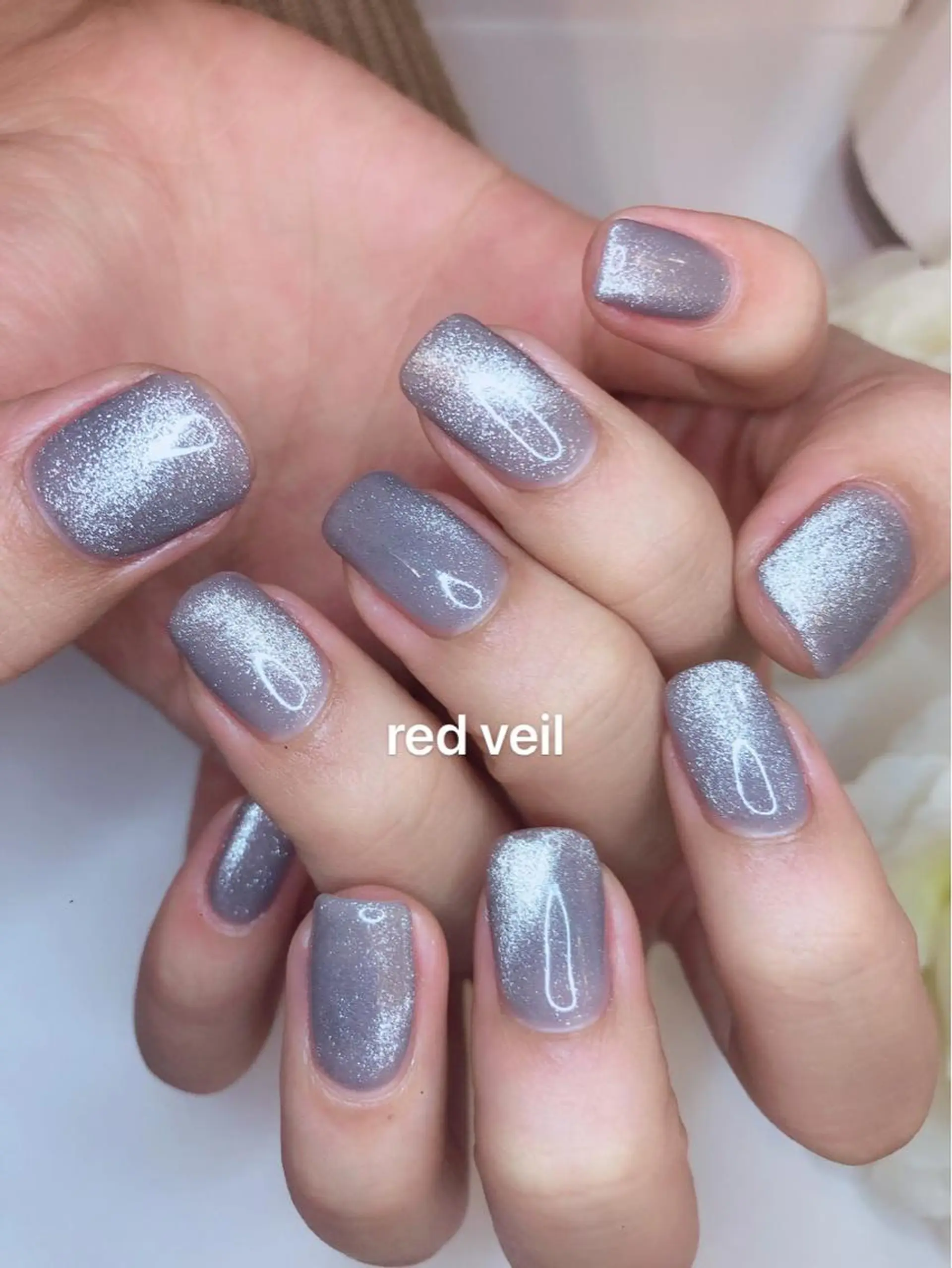 ミディアム ネイル マグネットネイル ハンドネイル 長さ出し専門 nynaのネイルデザイン