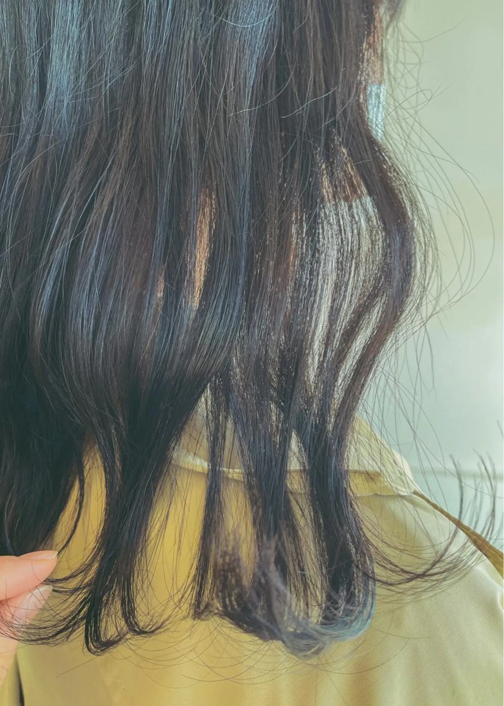 セミロング カラー 吉田 浩太郎のヘアスタイル