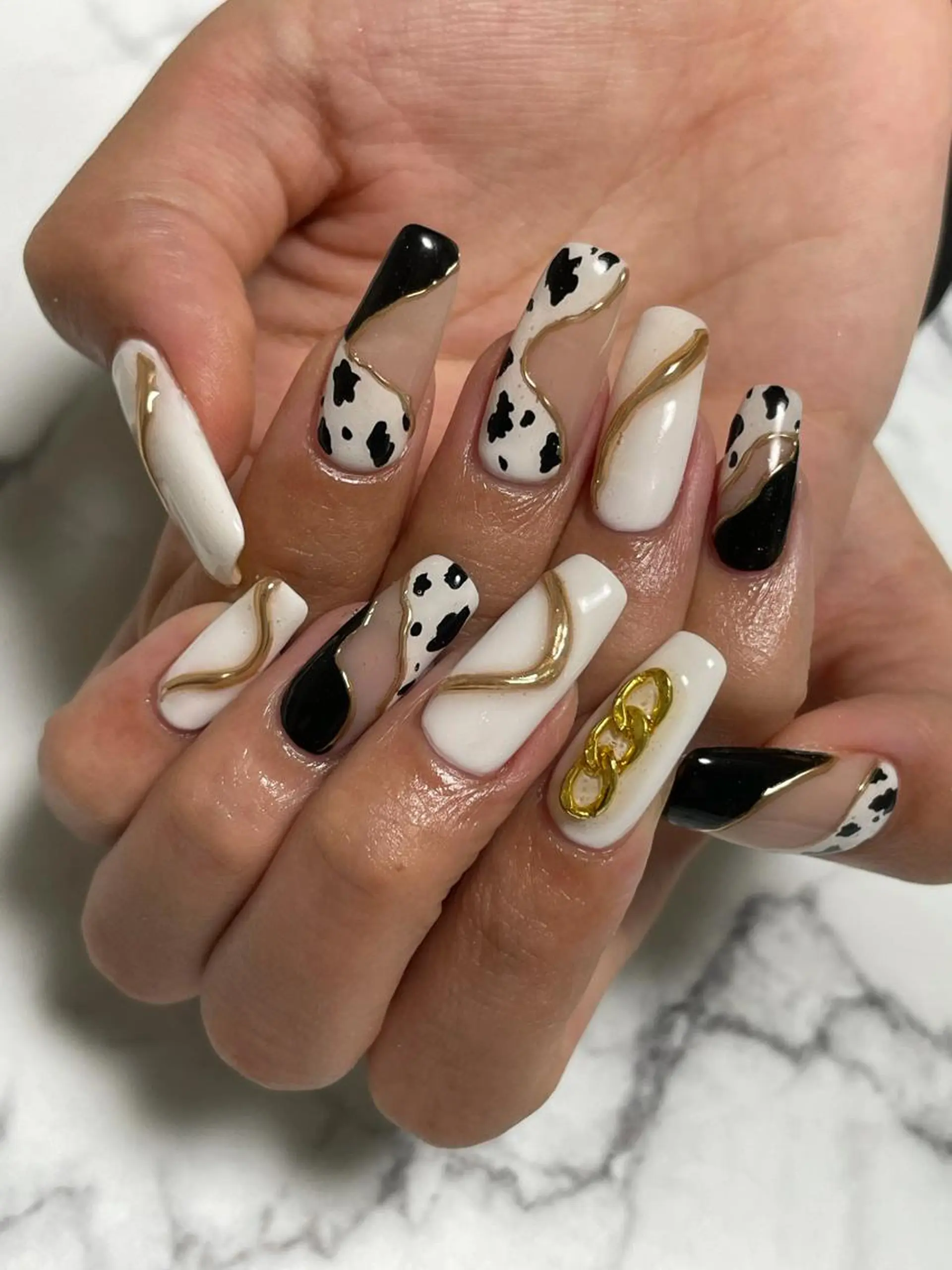 ネイル アニマル柄 private salon NIKOのネイルデザイン