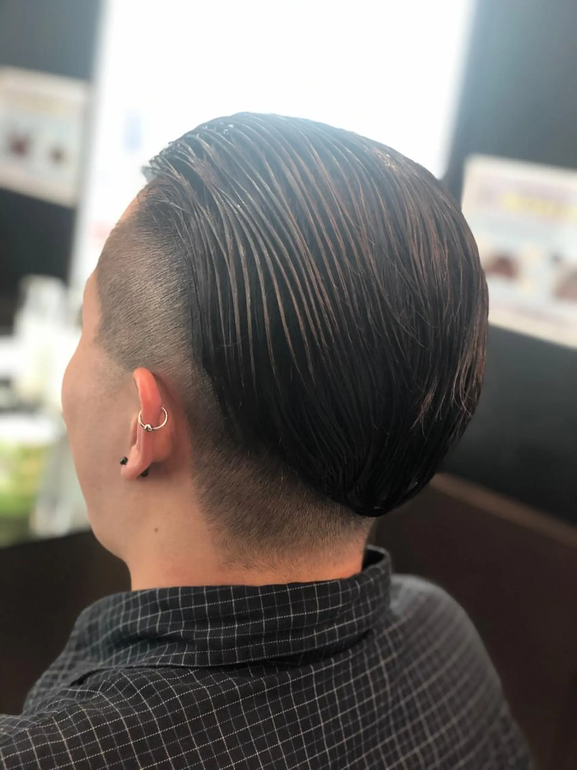 ショート メンズ 刈り上げ 佐伯 凌太郎のヘアスタイル