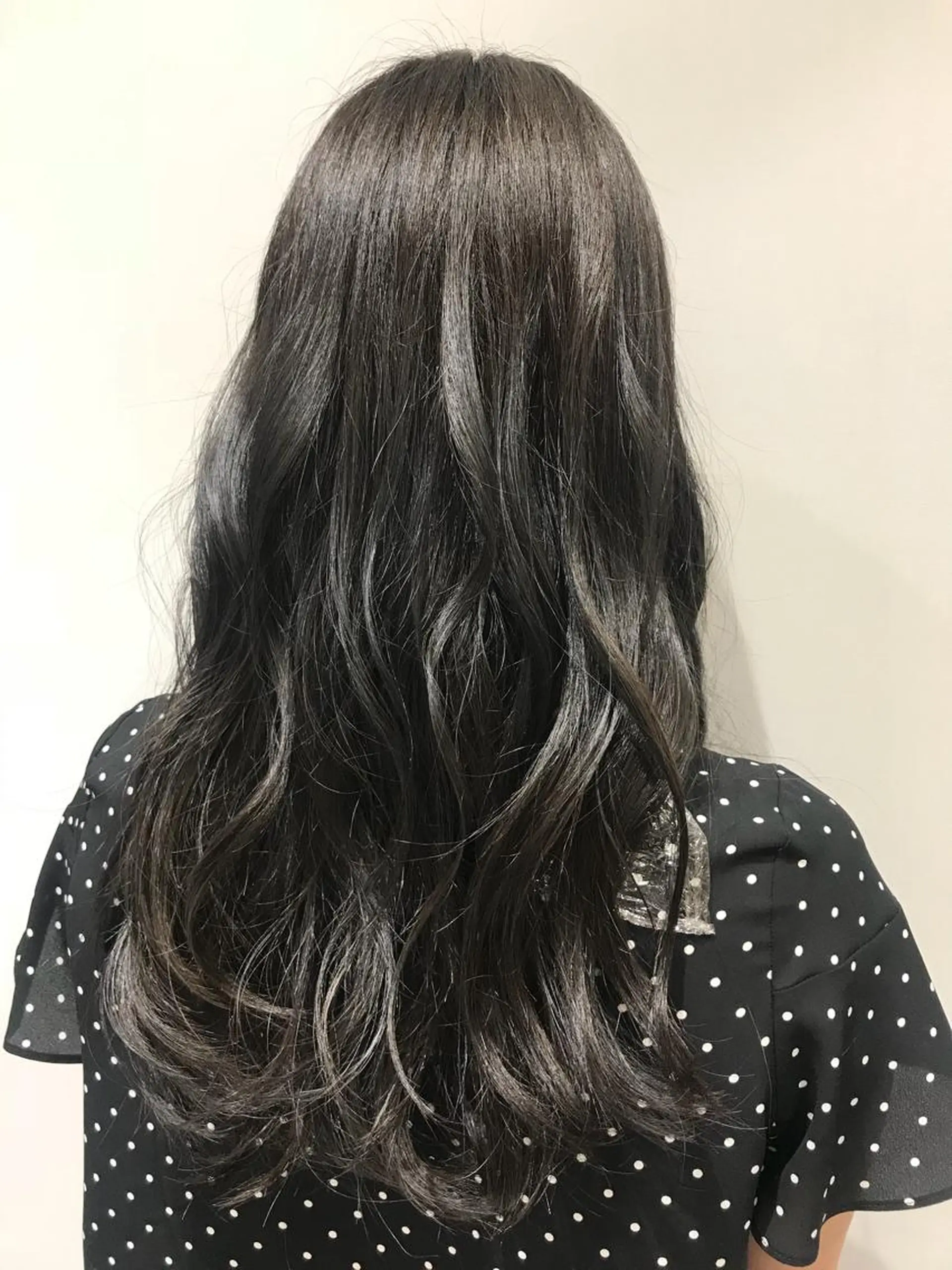 カラー 三浦 祐里のヘアスタイル