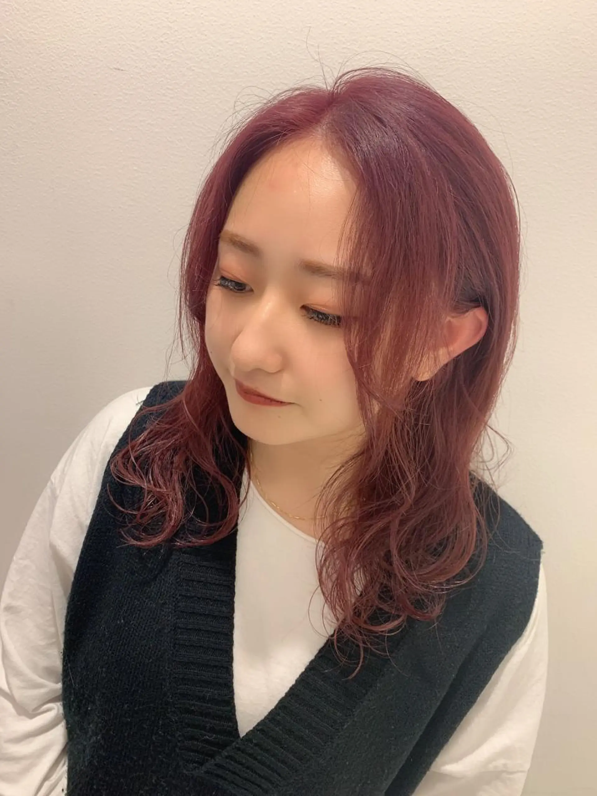 セミロング カラー ハイトーン/ウルフ /小澤凌祐🦕のヘアスタイル