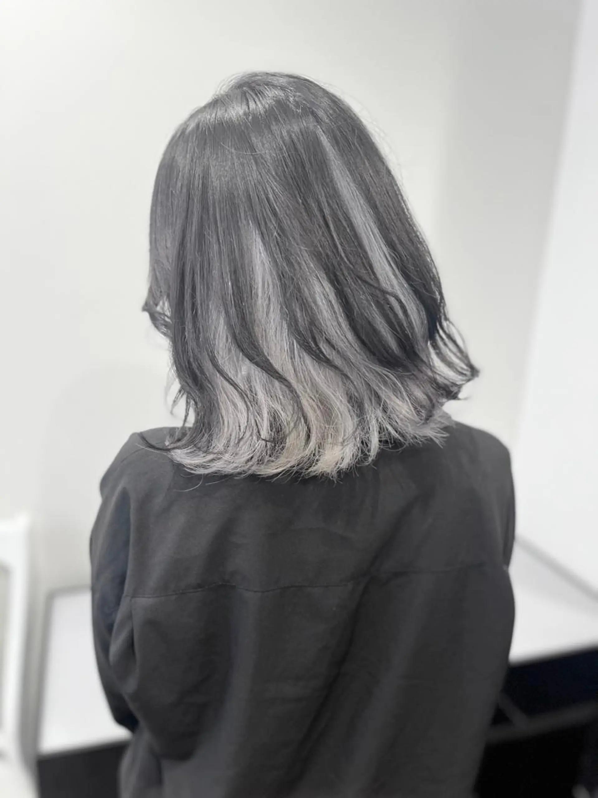 ミディアム カラー ブリーチ ハイトーンカラー ヘアカラー 🐺青木光太朗 ウルフ/レイヤー🐺のヘアスタイル