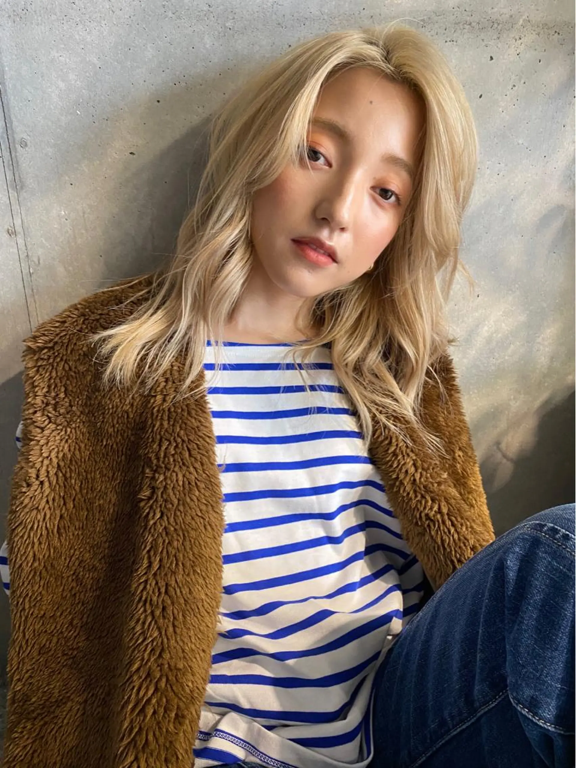 セミロング カラー ブロンド その他 ブリーチカラーレイヤ ーカット🦋annaのヘアスタイル