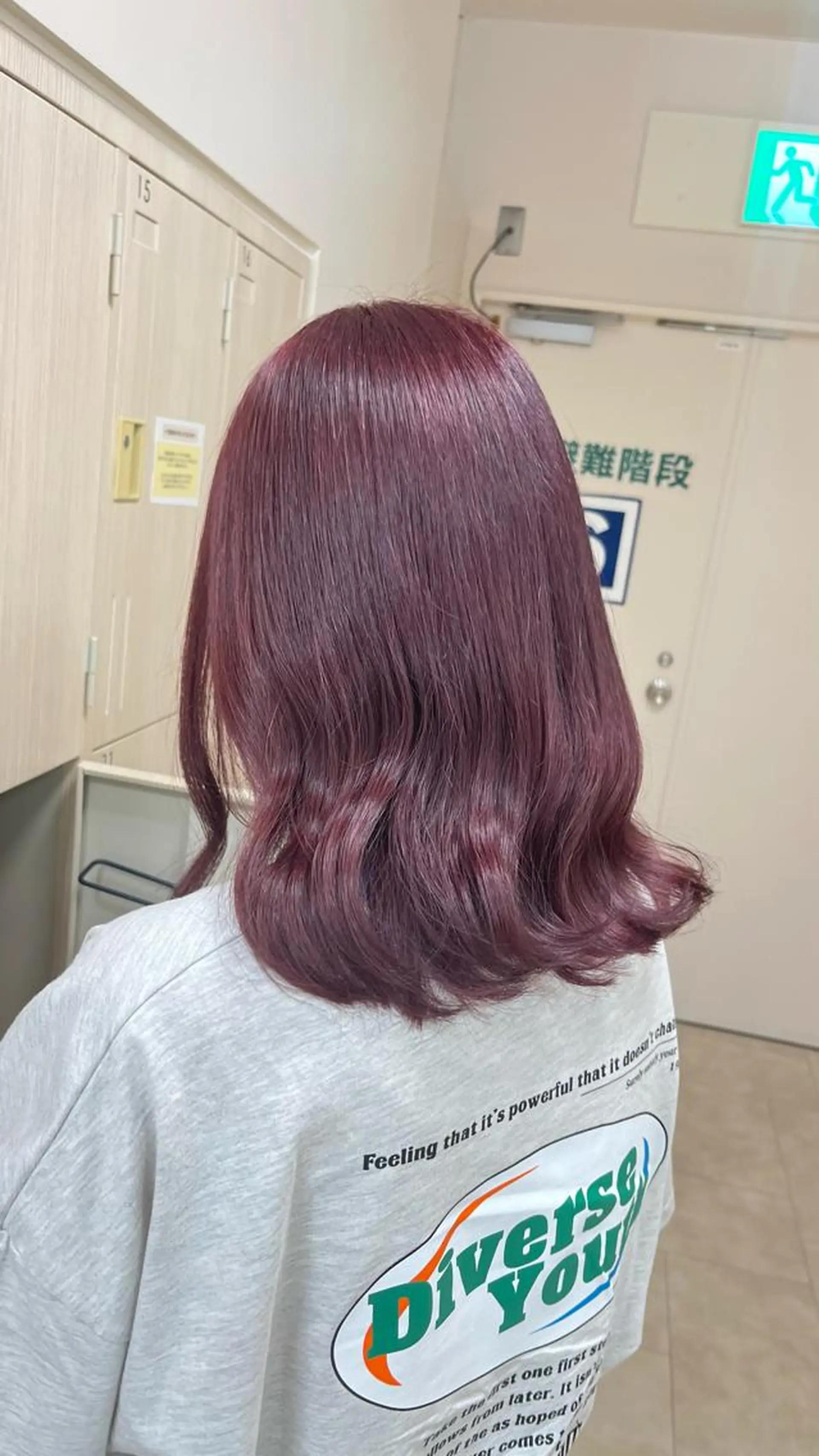 セミロング カラー カット ヘアカラー トリートメント 暖色専門美容師🎀 お客様満足度◎のヘアスタイル