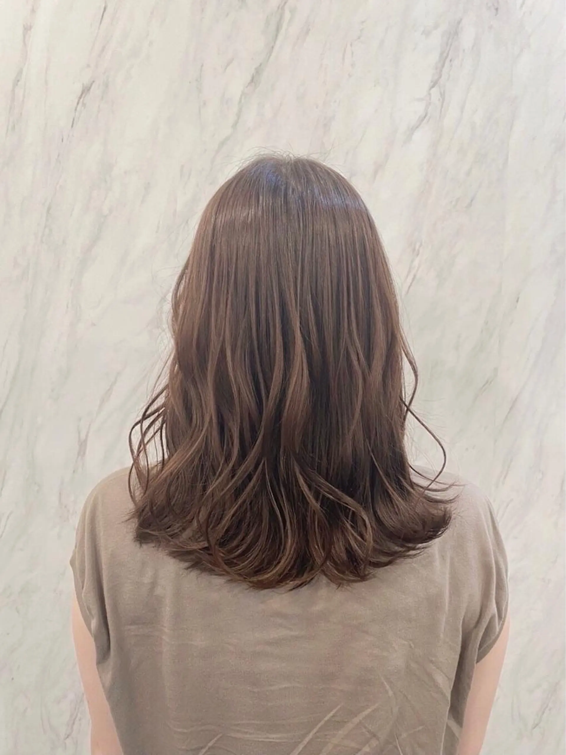 セミロング カット ヘアカラー Roygbiv(ロイジービィヴ)所属・roygbiv ✨髪質改善✨美髪✨のヘアスタイル