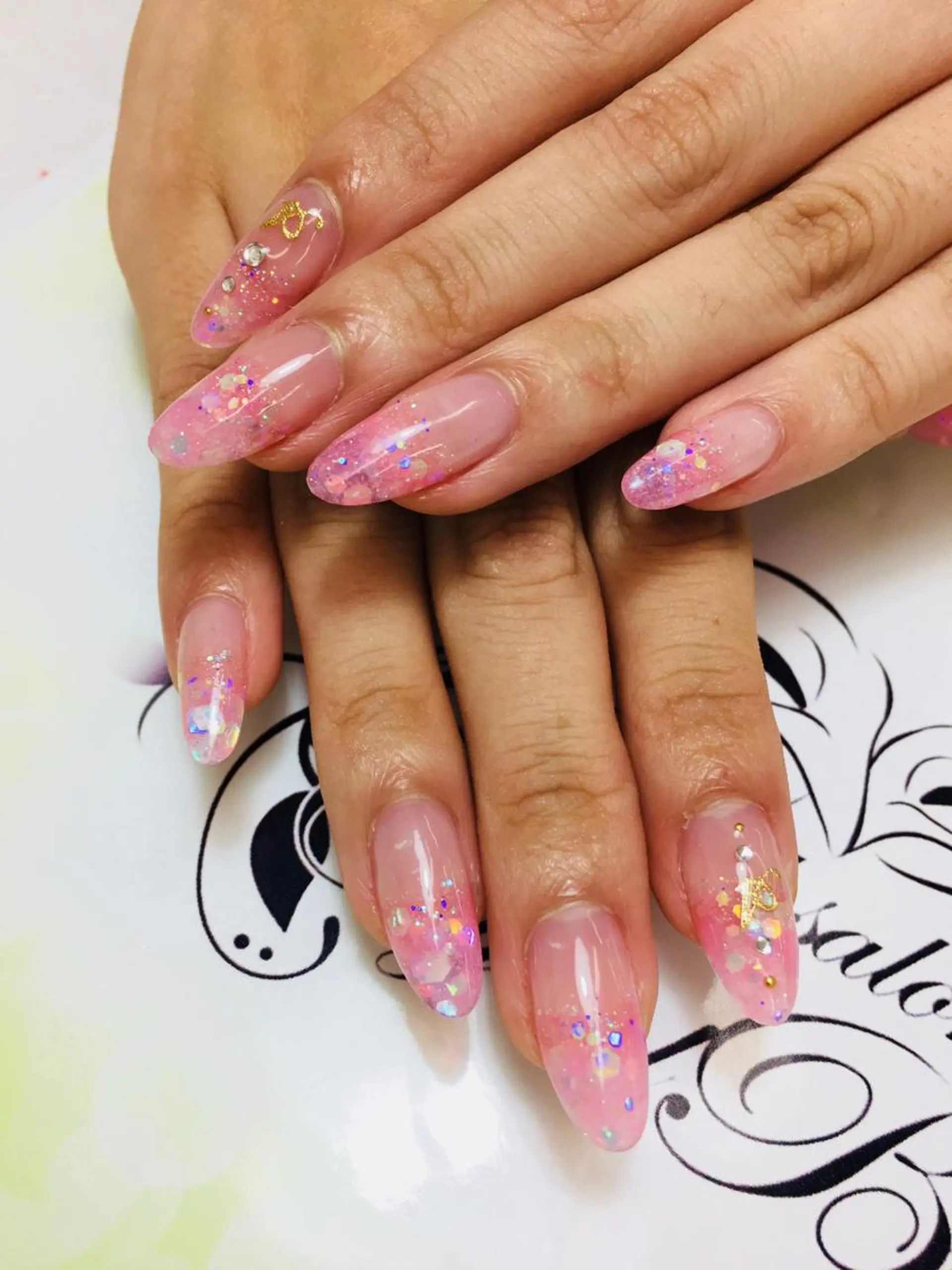 ネイル ハンドネイル 石原 夕華のネイルデザイン