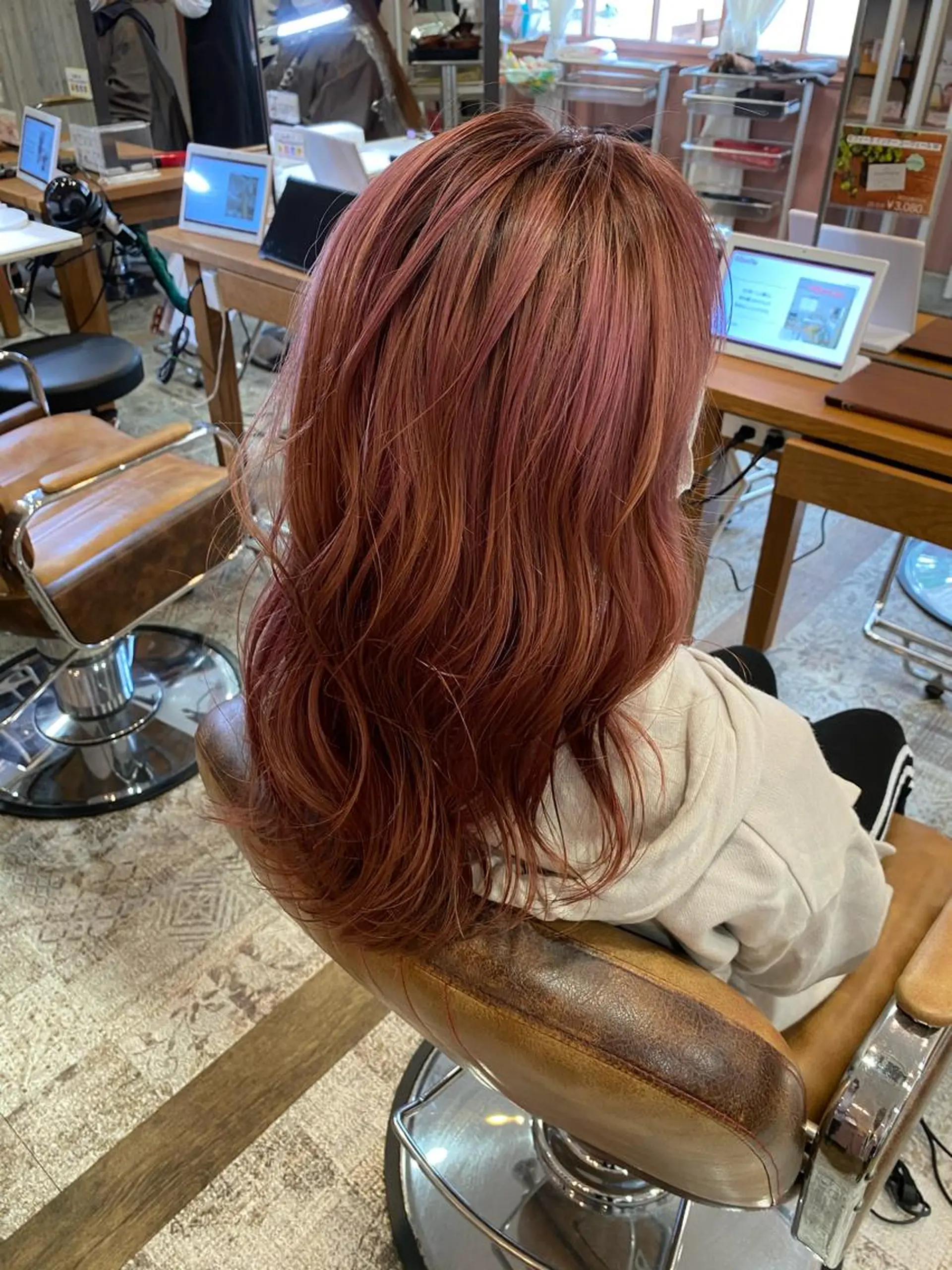 ロング Jill franc ＿ ayanoのヘアスタイル