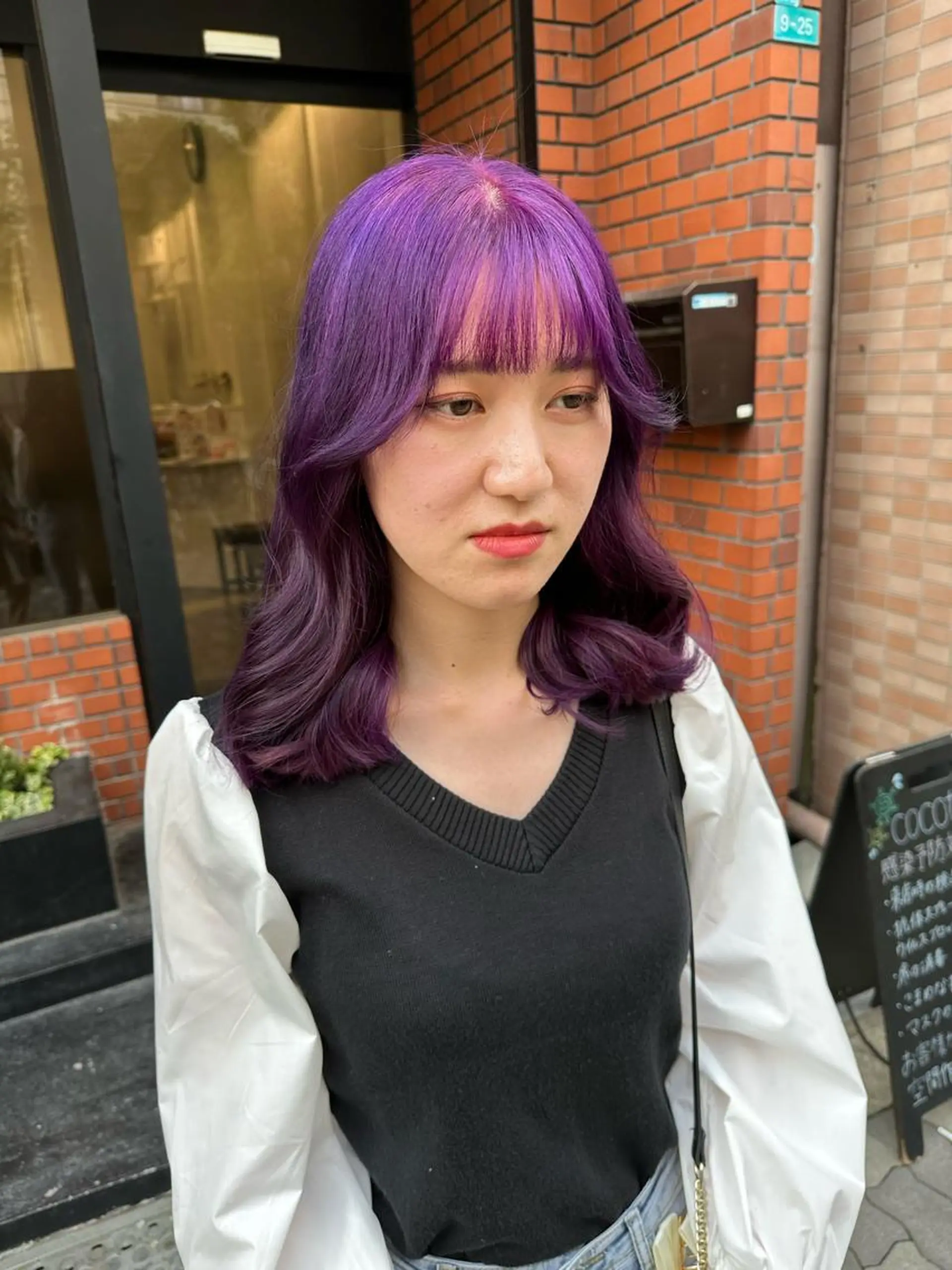 セミロング カラー パープルカラー 艶髪レイヤー上田 紗也🇰🇷💗のヘアスタイル