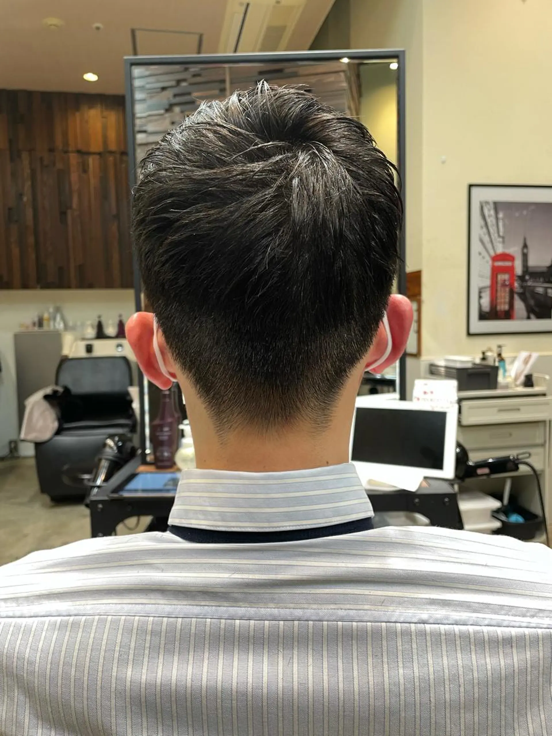 ショート メンズ 刈り上げ eyesburg W/est所属・ショート 村上のヘアスタイル