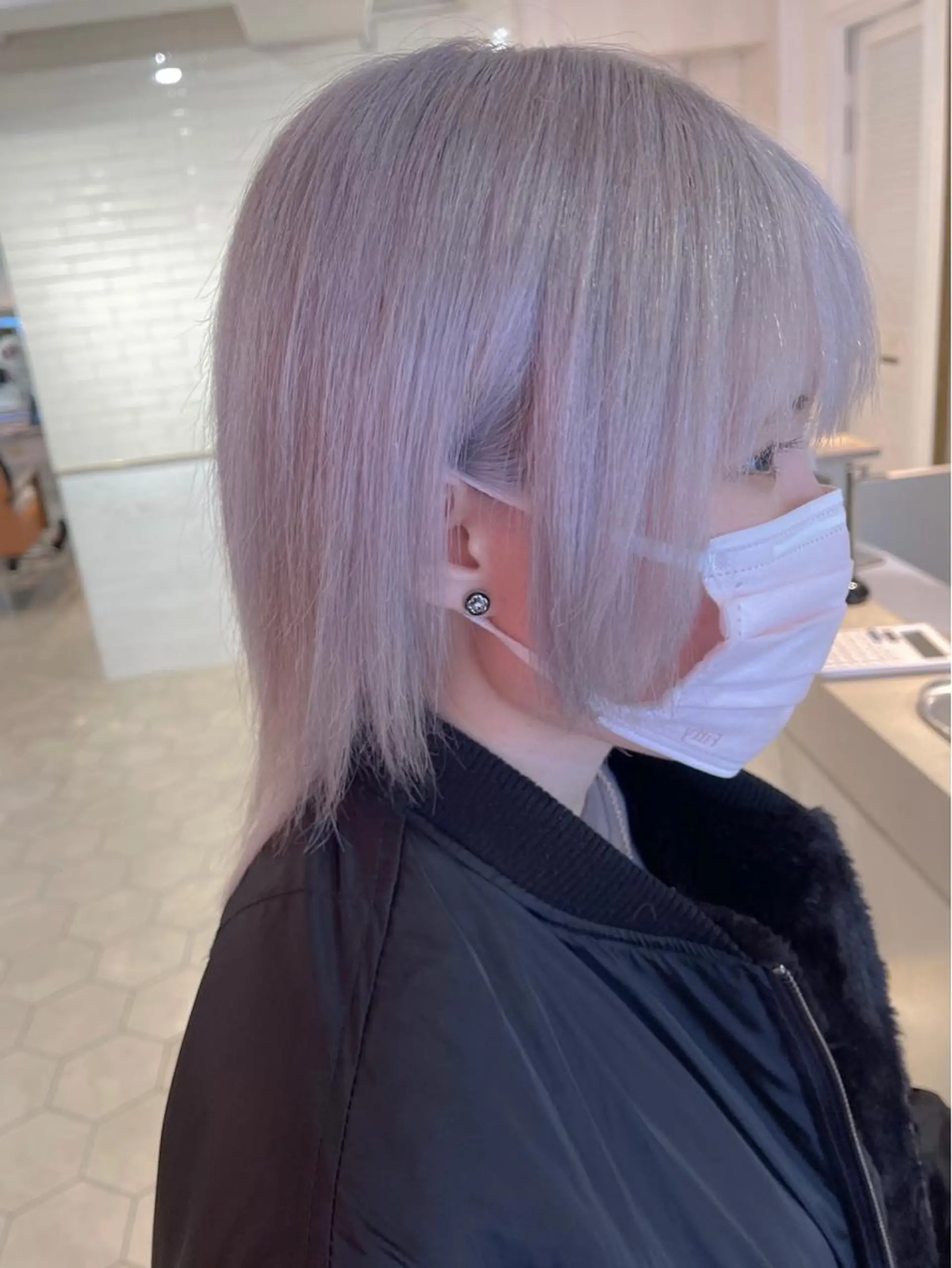 ミディアム カラー ブリーチ ケアブリーチ カット ヘアカラー トリートメント 🦋レイヤーカット ミドリカワ🦋のヘアスタイル