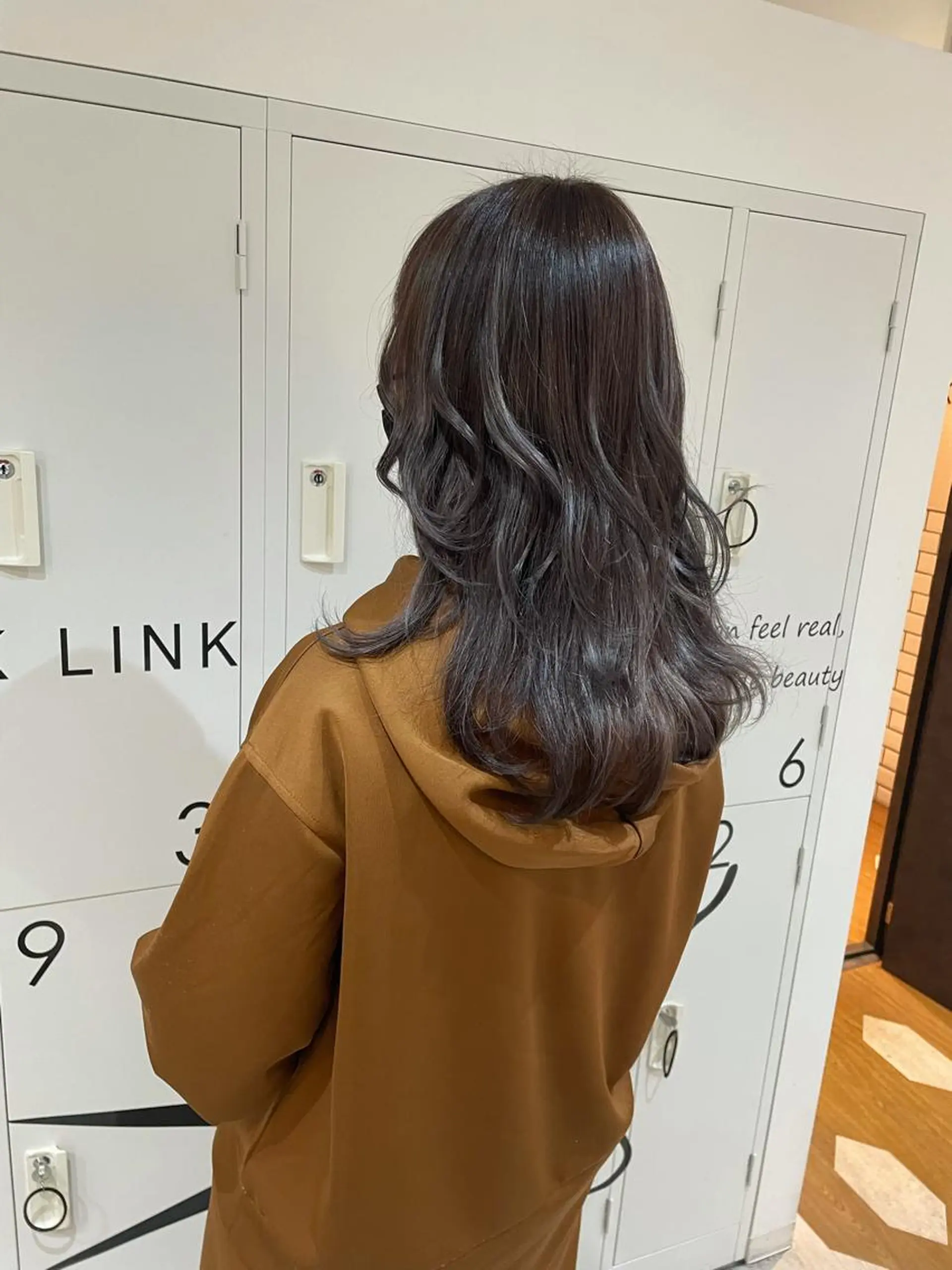 ロング カラー ヤマナカ エリカのヘアスタイル