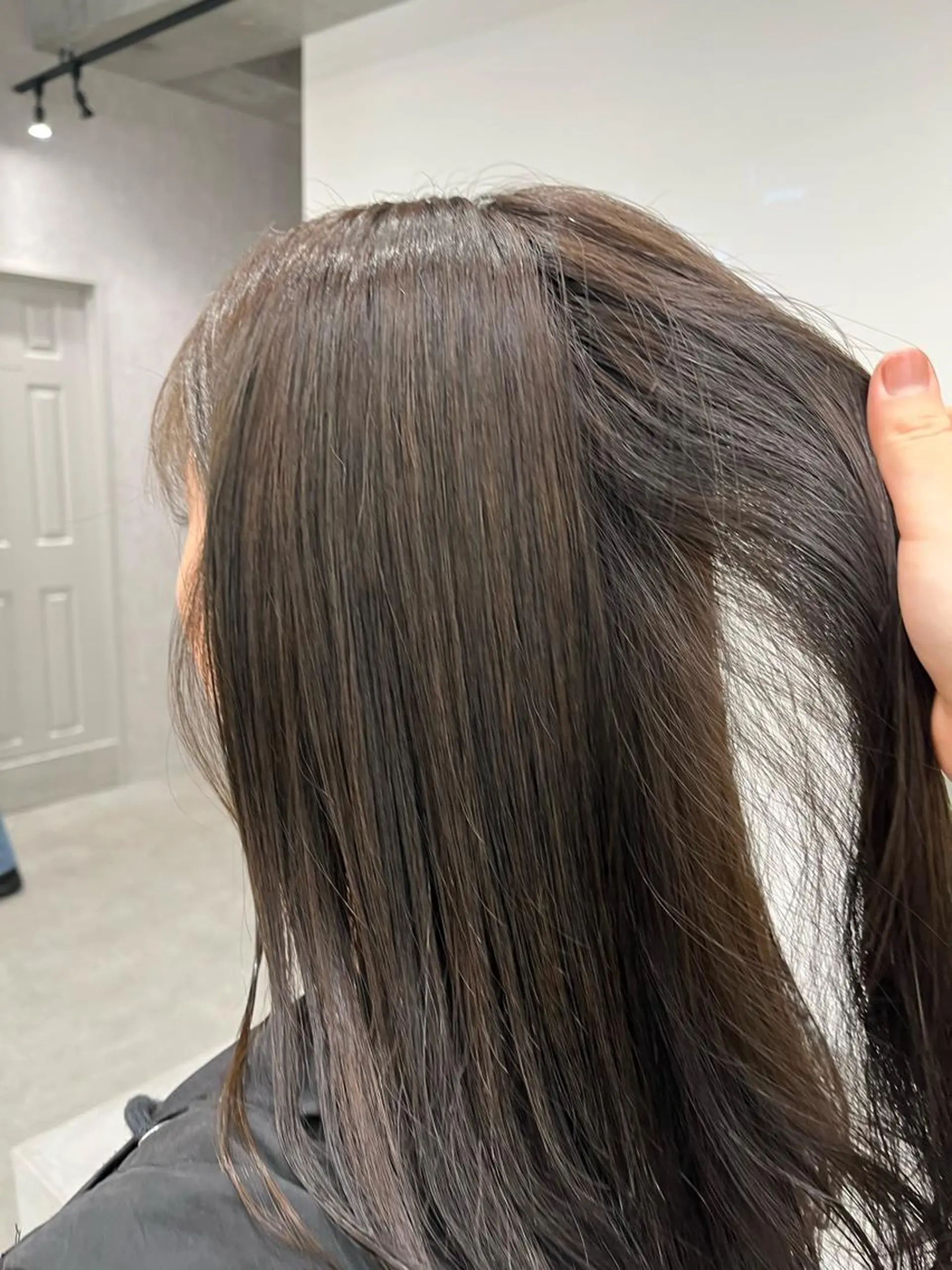 カラー ベージュカラー dot .tokyo所属・中村 彩夏のヘアスタイル