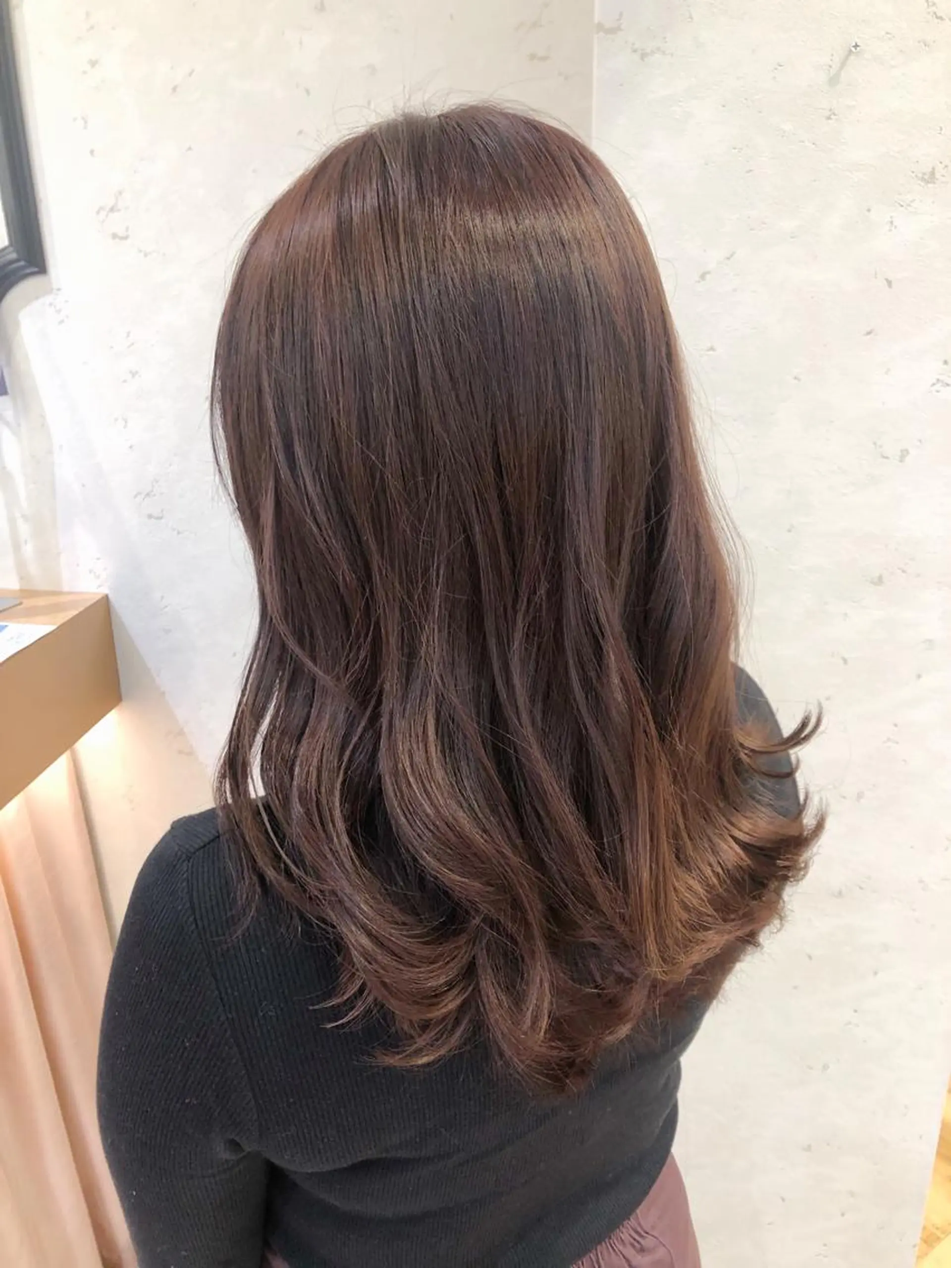 セミロング カラー ブラウンカラー 韓国風ヘア 透明感カラー│ レイヤーヘア中居美樹のヘアスタイル