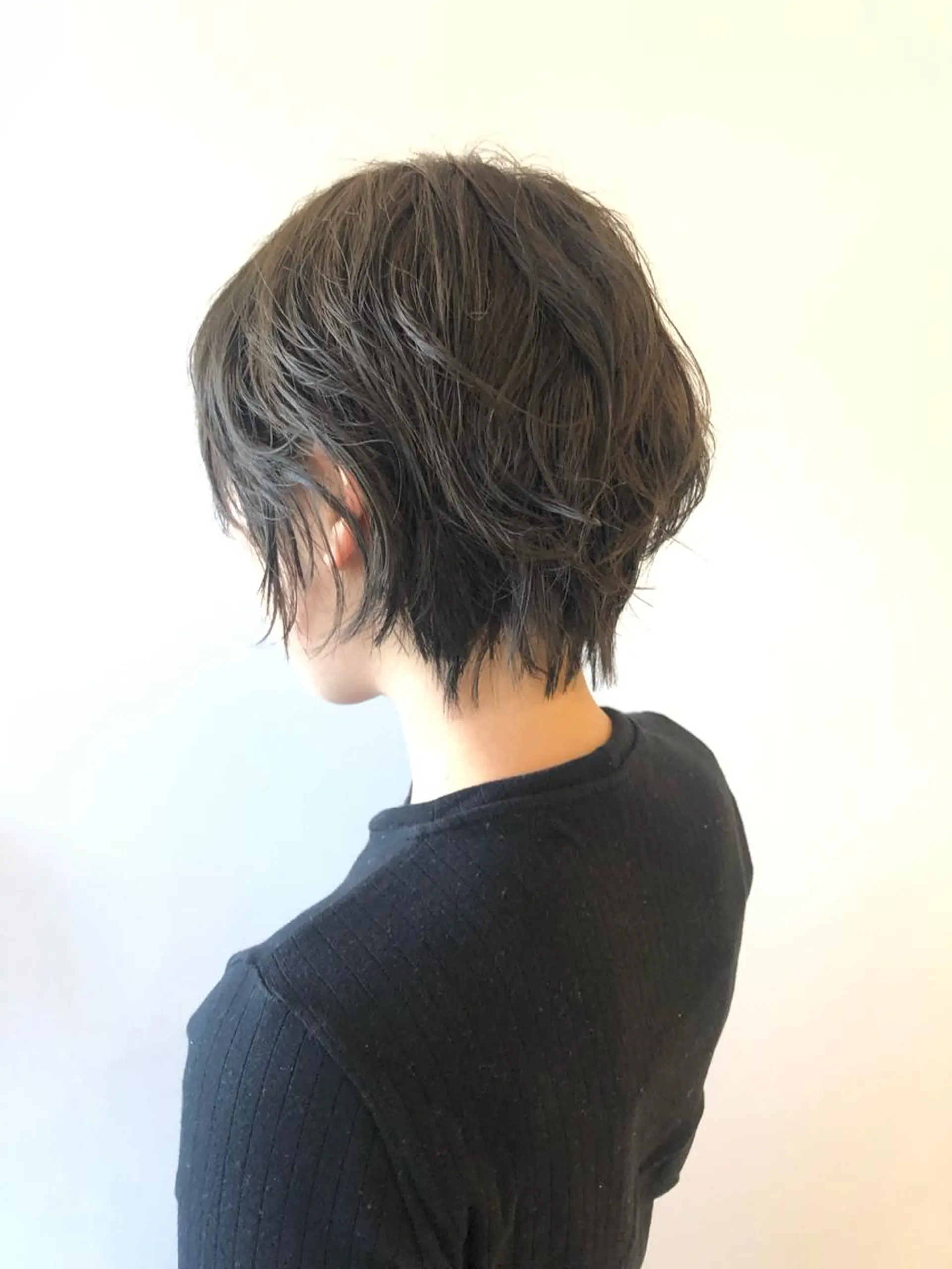 ショート ヤマモト マイのヘアスタイル