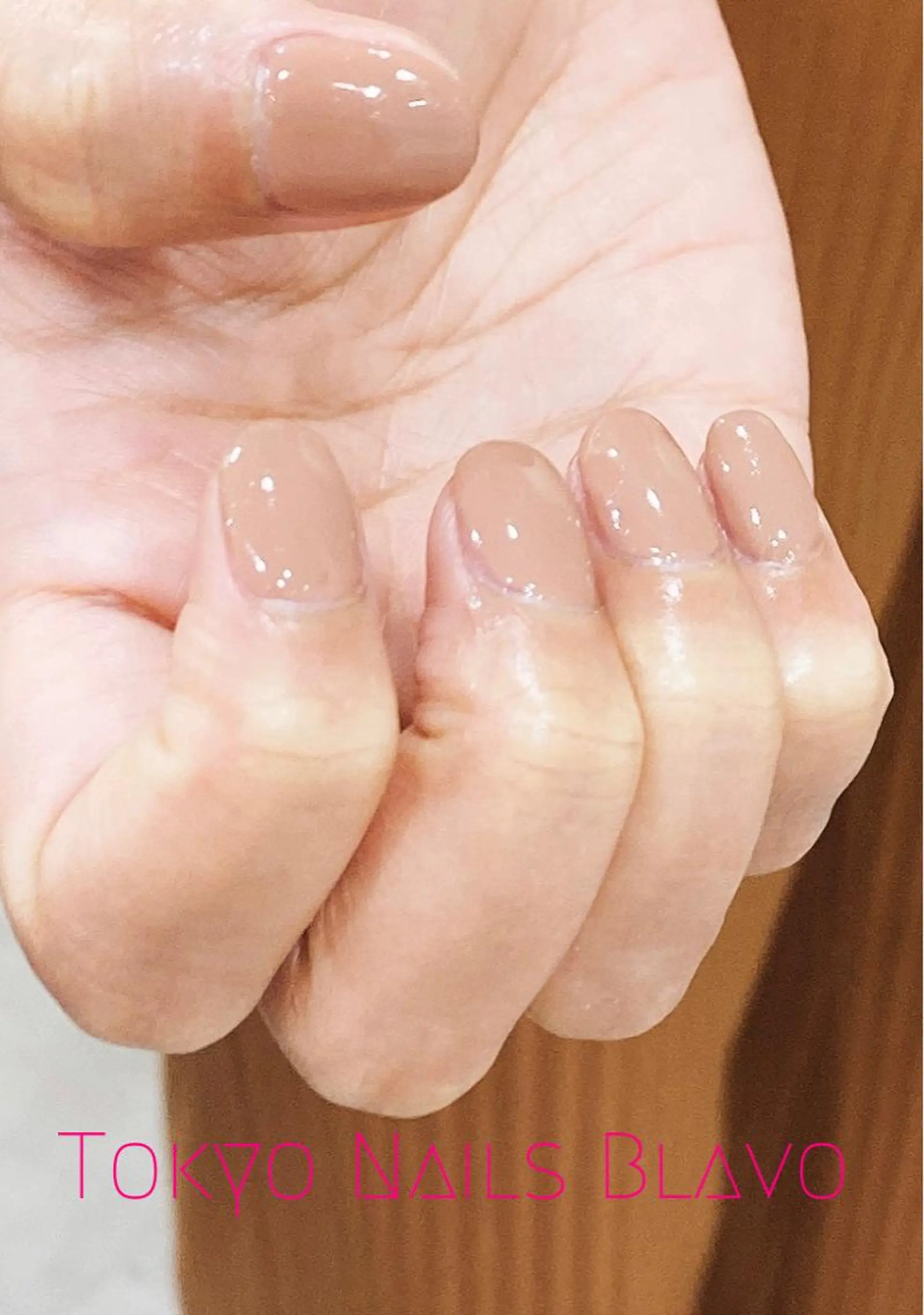 ネイル ワンカラーネイル T.N.B 山本陽子のネイルデザイン