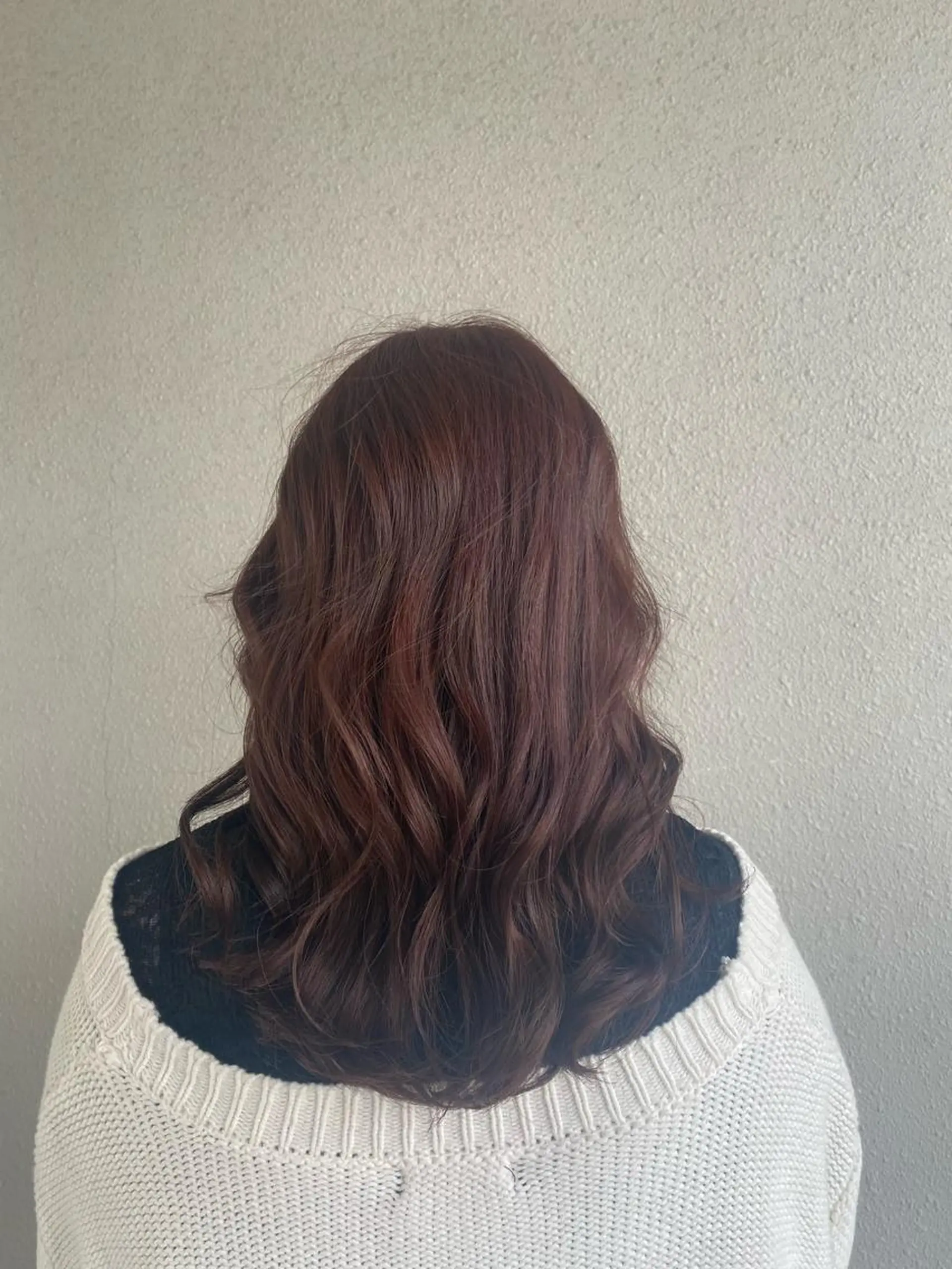 セミロング Crea la Luce 天神西通り店【クレアラルーチェ】所属・クレアラルーチェ 天神西通りのマツエク・マツパデザイン