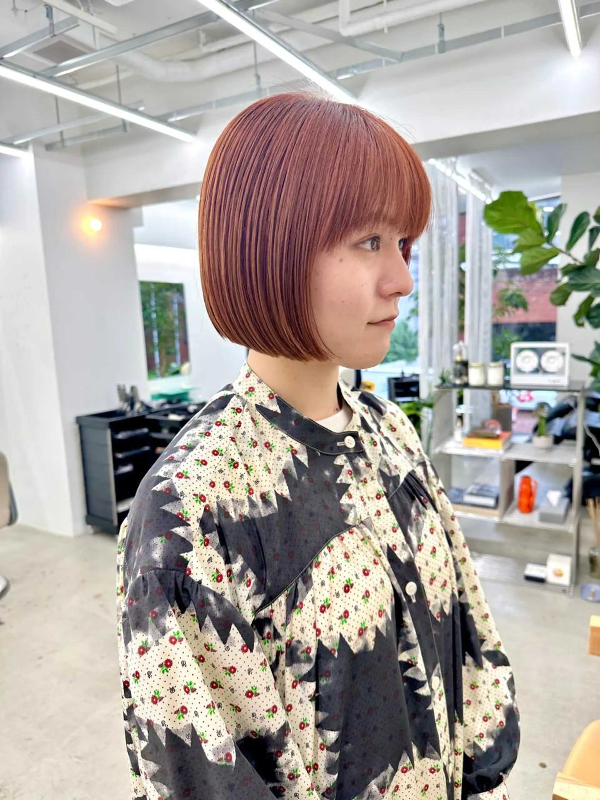 ショート カラー ベージュカラー ブリーチ ケアブリーチ オレンジ オレンジベージュ ボブ/レイヤー/ケア パーマ/リュウタのヘアスタイル