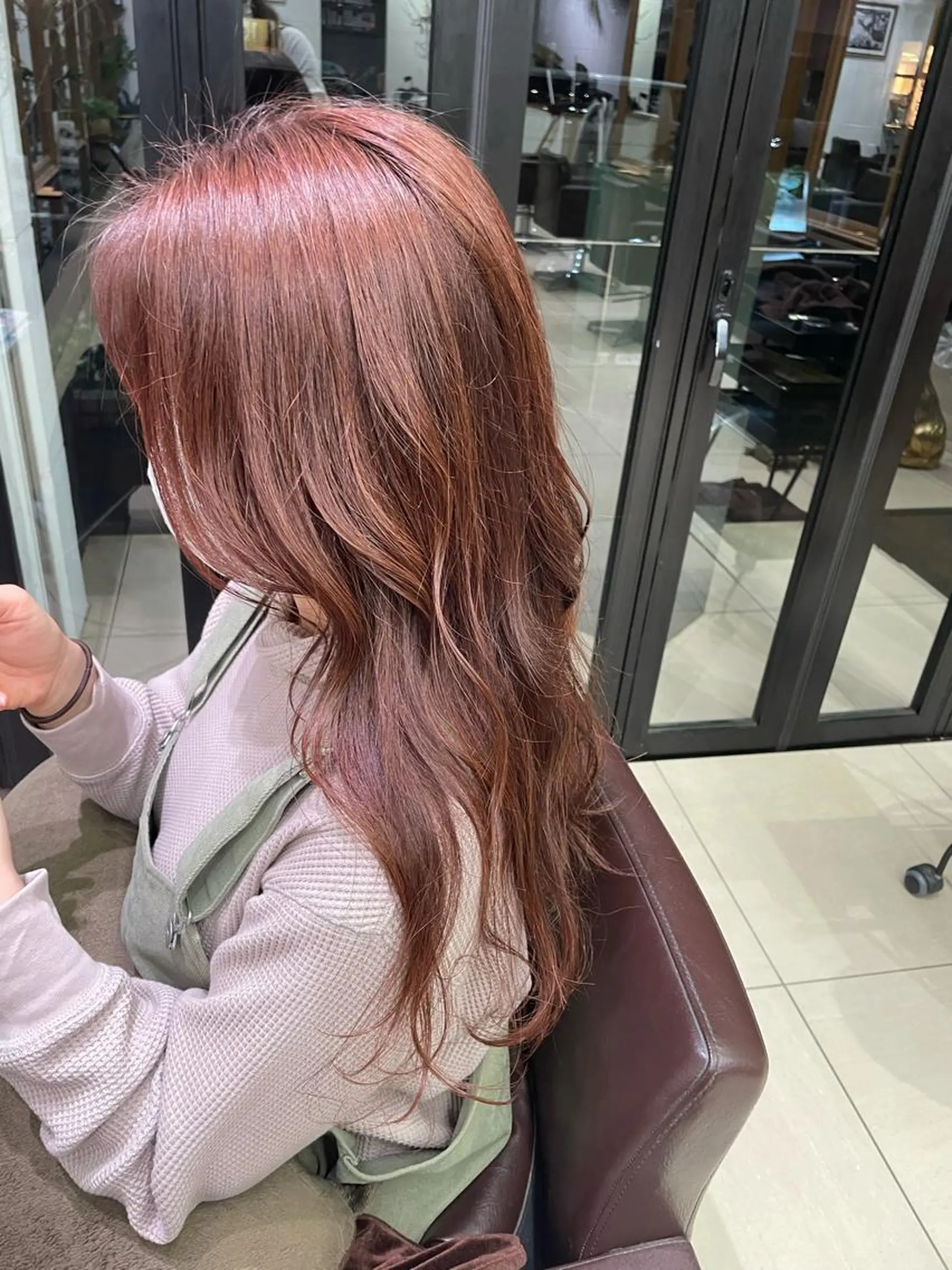 ロング カラー GIFT OMOTESANDO所属・秋月 いなのヘアスタイル