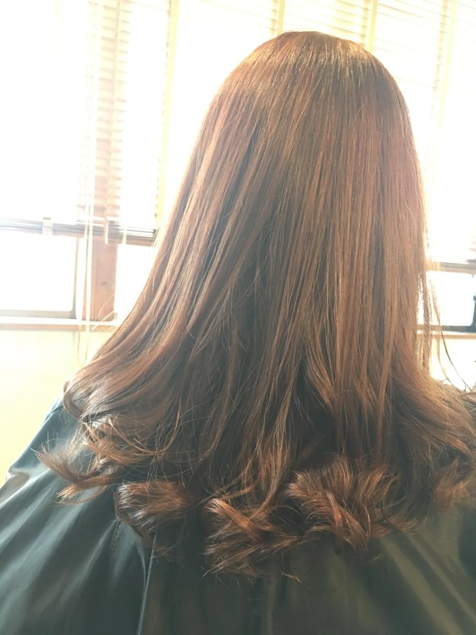 ロング カラー パーマ トリートメント 美容室 3piece 個室マツエクroom所属・高津3ピースドライ ヘッドスパ・ヒゲ脱毛のエステ・リラクイメージ