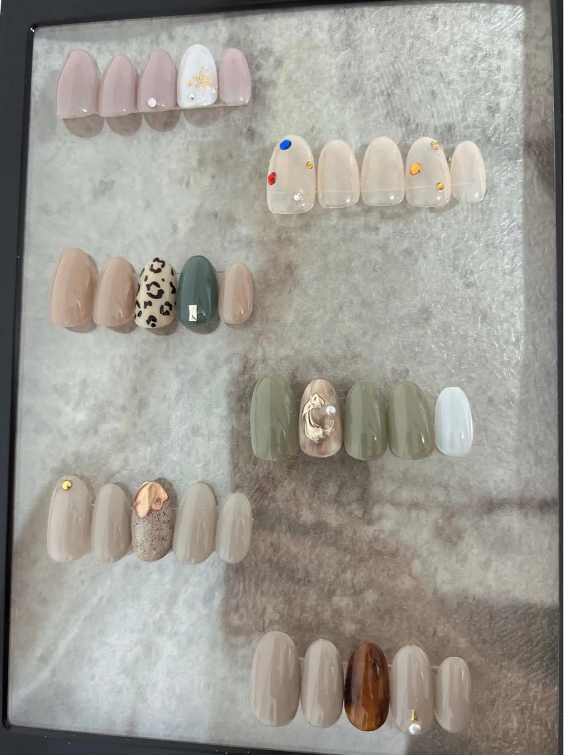 ネイル ハンドネイル Lavish nailのネイルデザイン