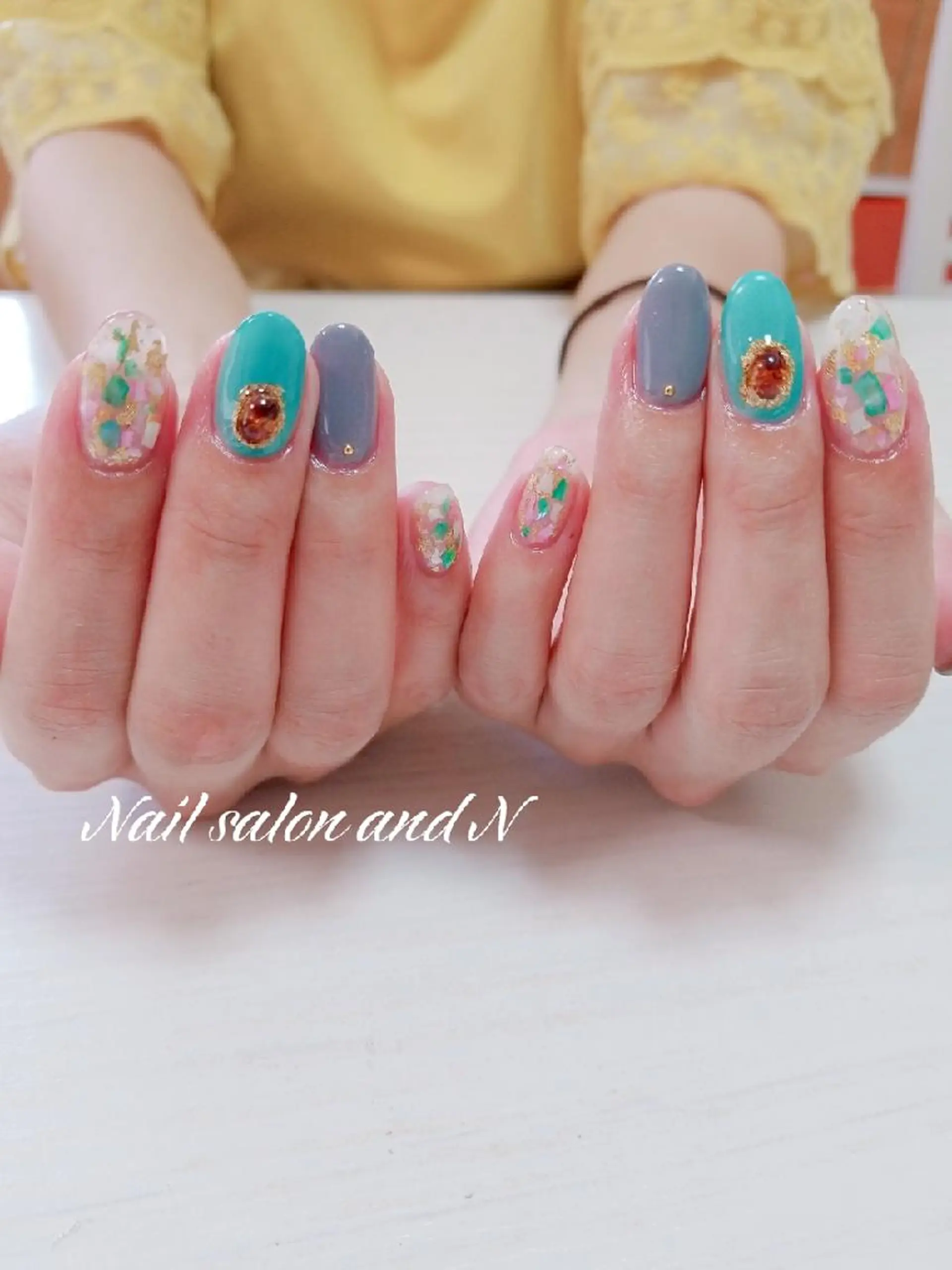 ネイル and Nのネイルデザイン