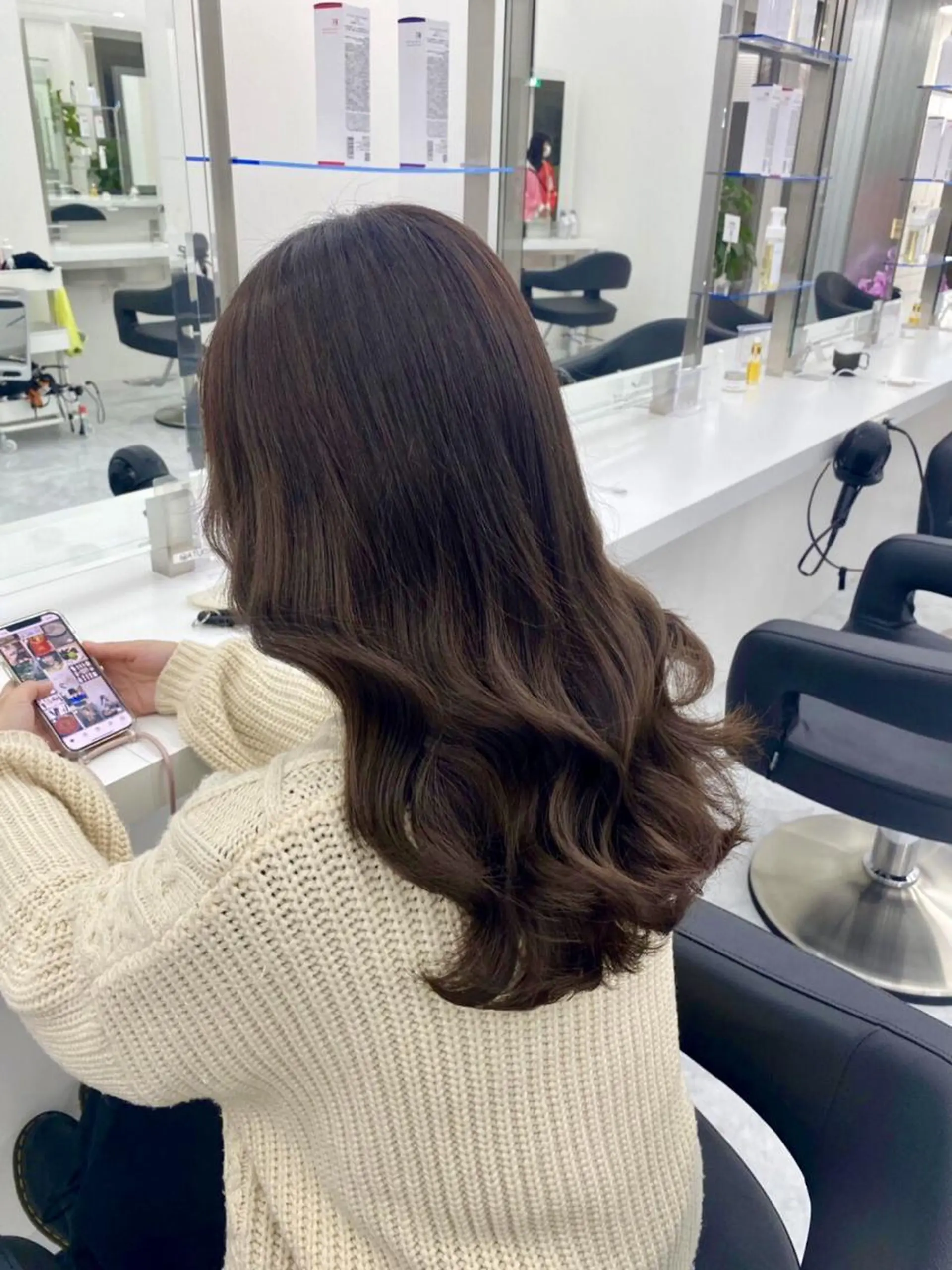 カラー ヘアカラー トリートメント 韓国ベージュ🪞艶 カラー/のヘアスタイル