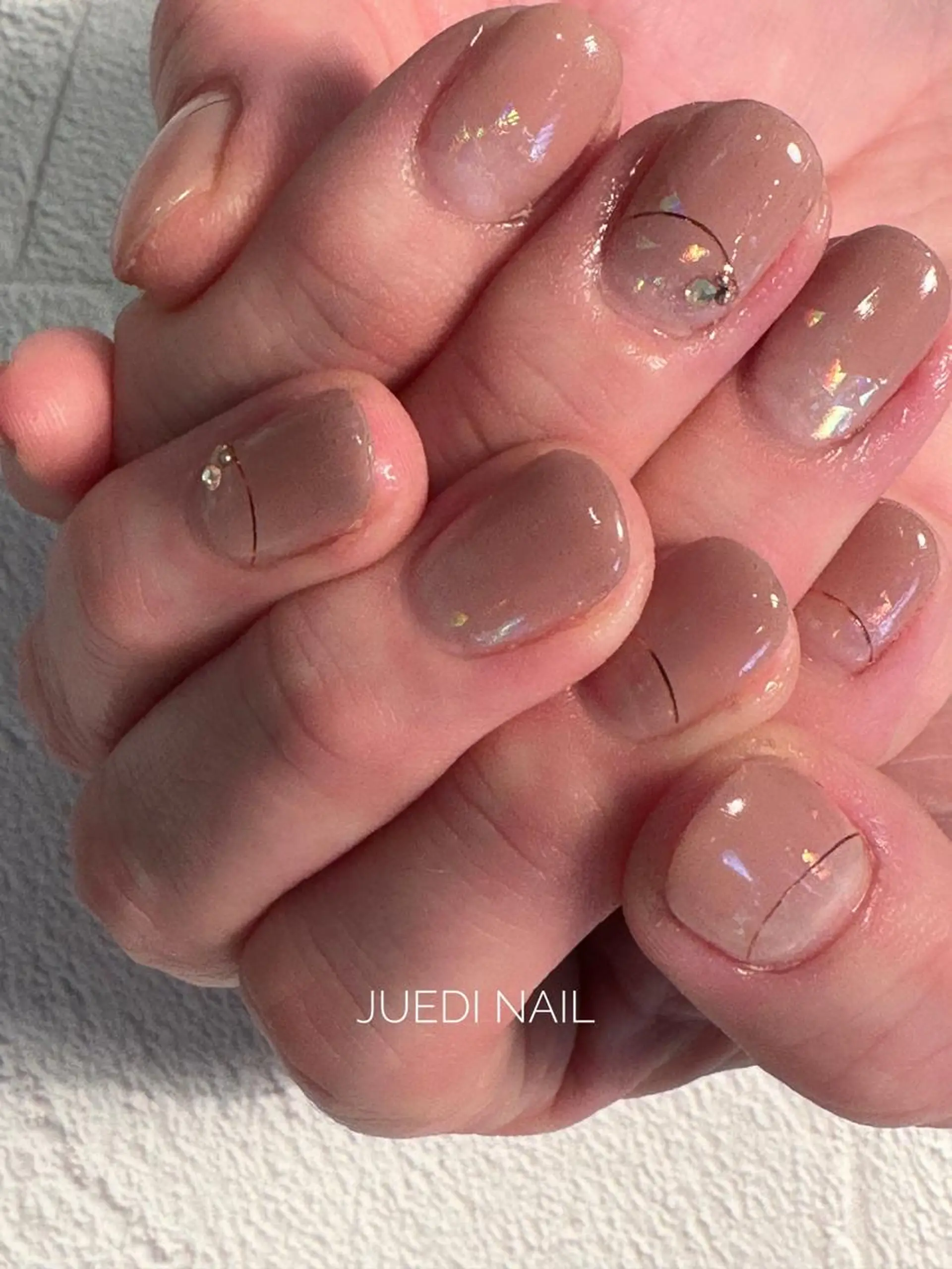 ネイル juedi nail(木曜日のネイル)所属・juedi nail 〜木曜日のネイル〜のネイルデザイン