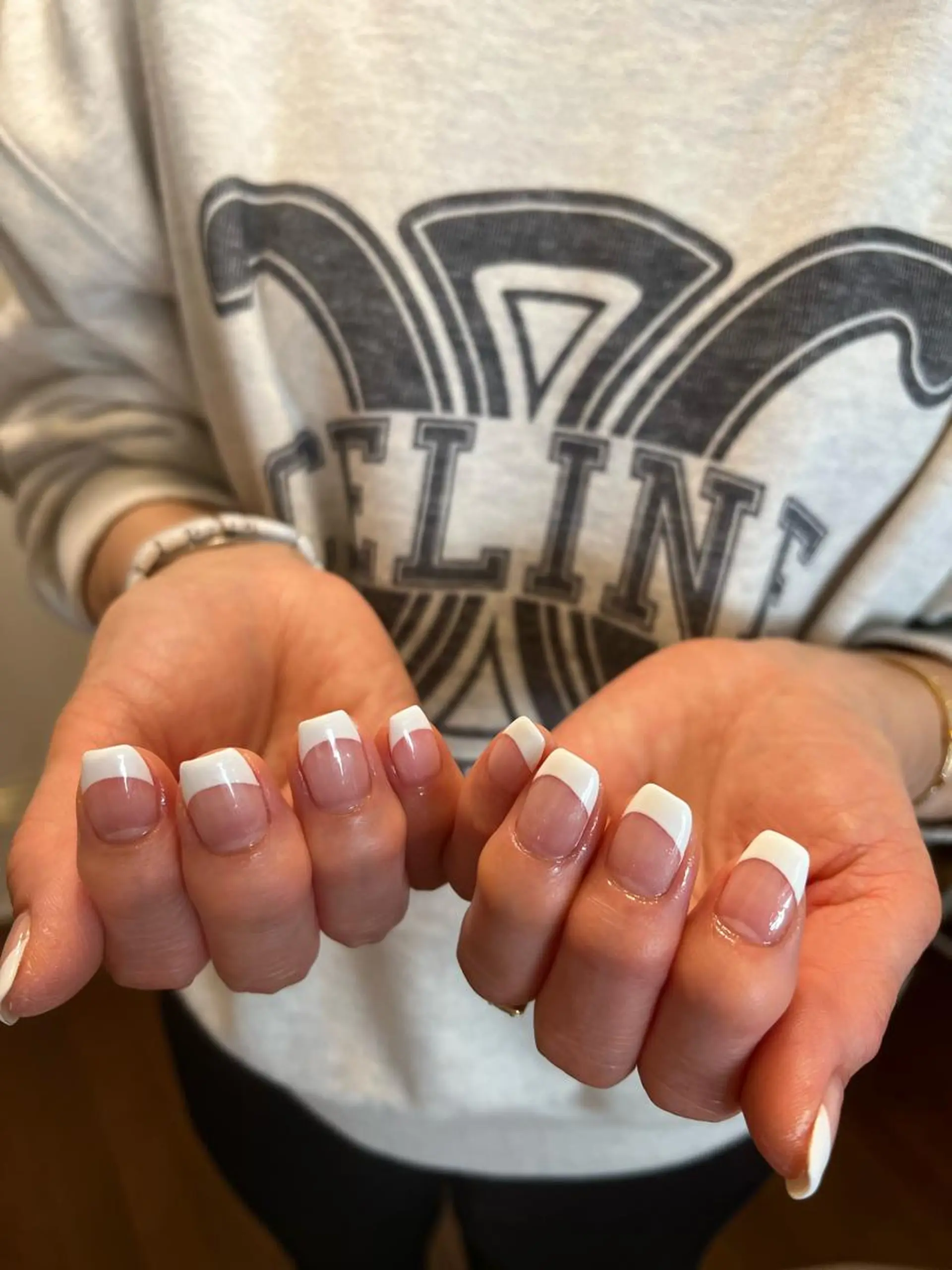 ネイル ハンドネイル フットネイル ハンドケア Nes.Nail所属・Miyagi Asamiのネイルデザイン