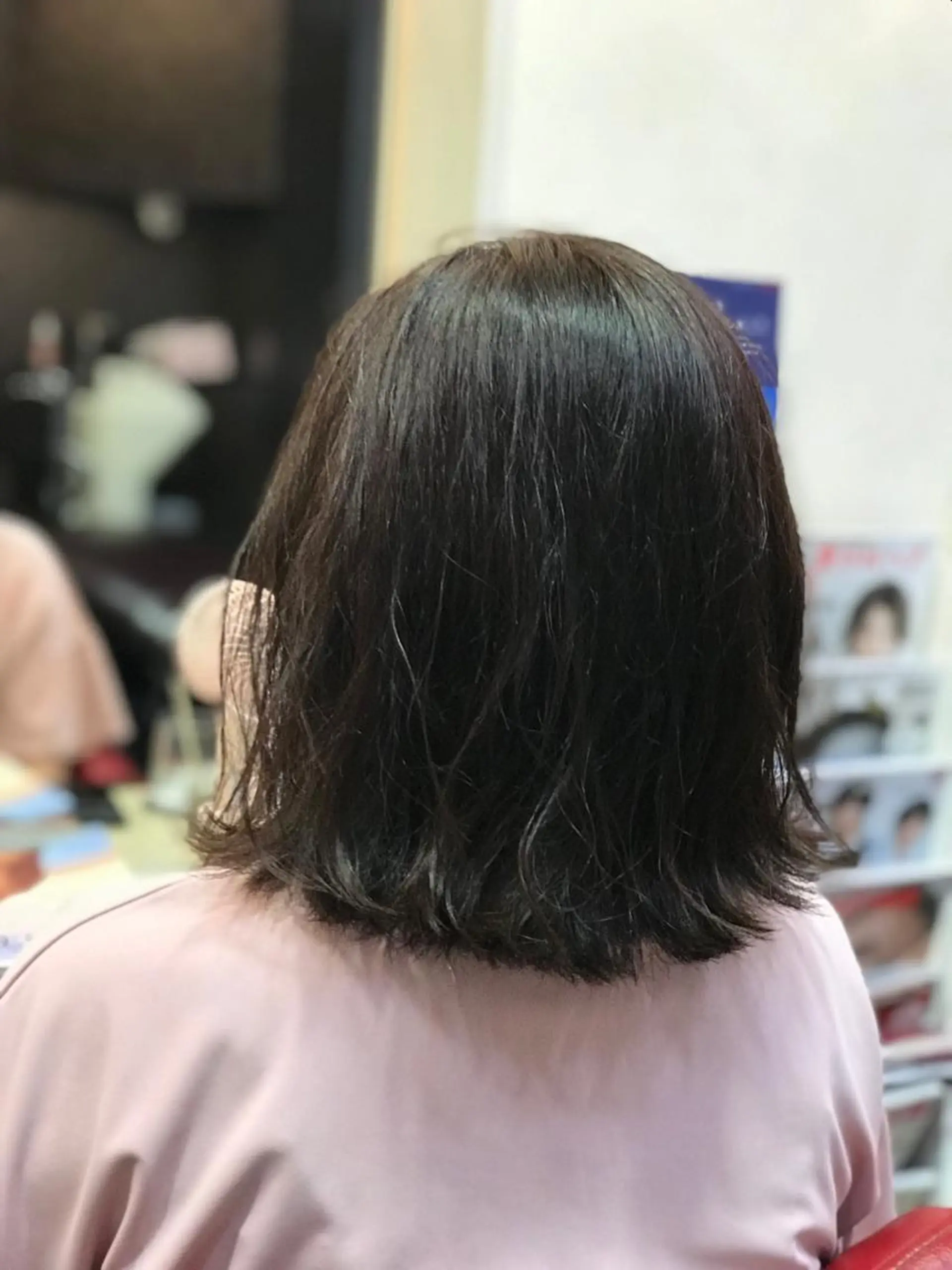 ミディアム カラー 渋谷宮益坂 omoのヘアスタイル