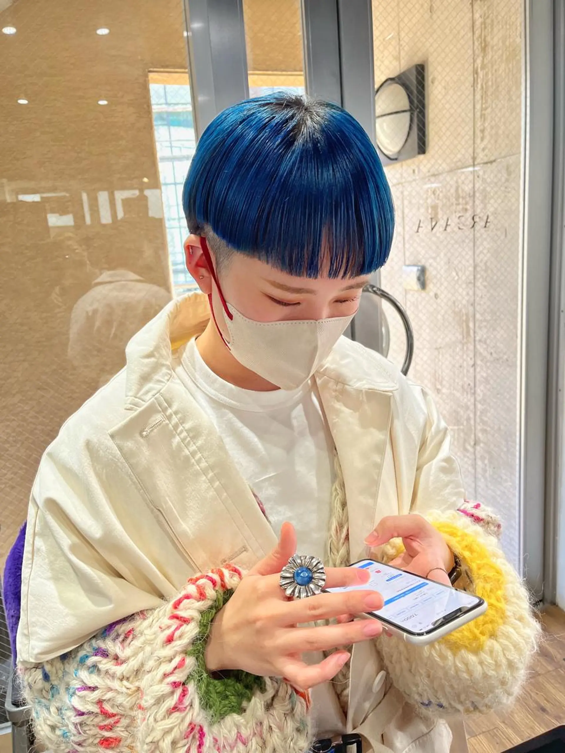 ショート アッシュ ミルクティーブラウン ピンクブラウン レイヤーカット カット ヘアカラー ハイトーンNo.1✨ パーマ✨イマイタツヤのヘアスタイル