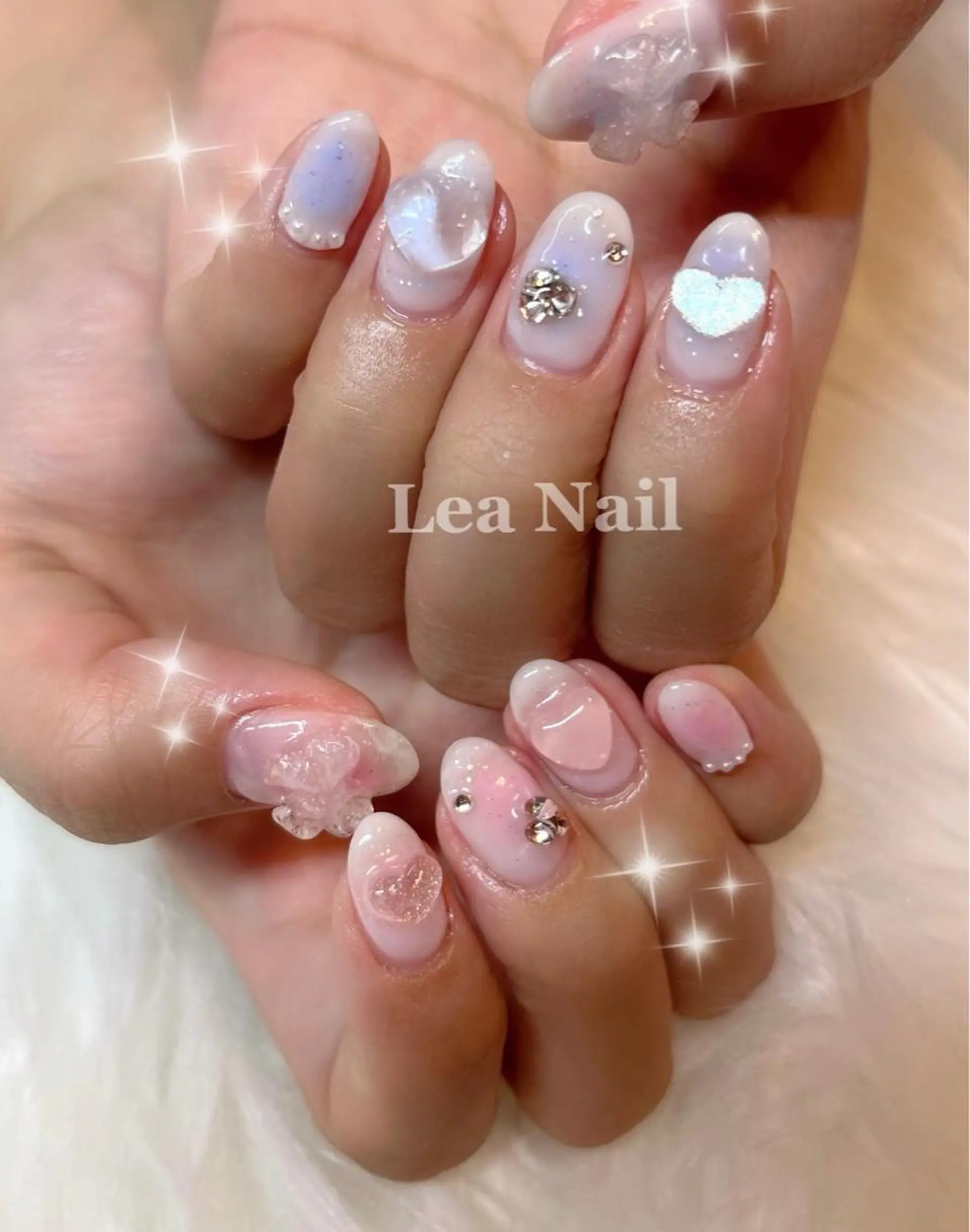 ネイル チークネイル Lea Nailのネイルデザイン