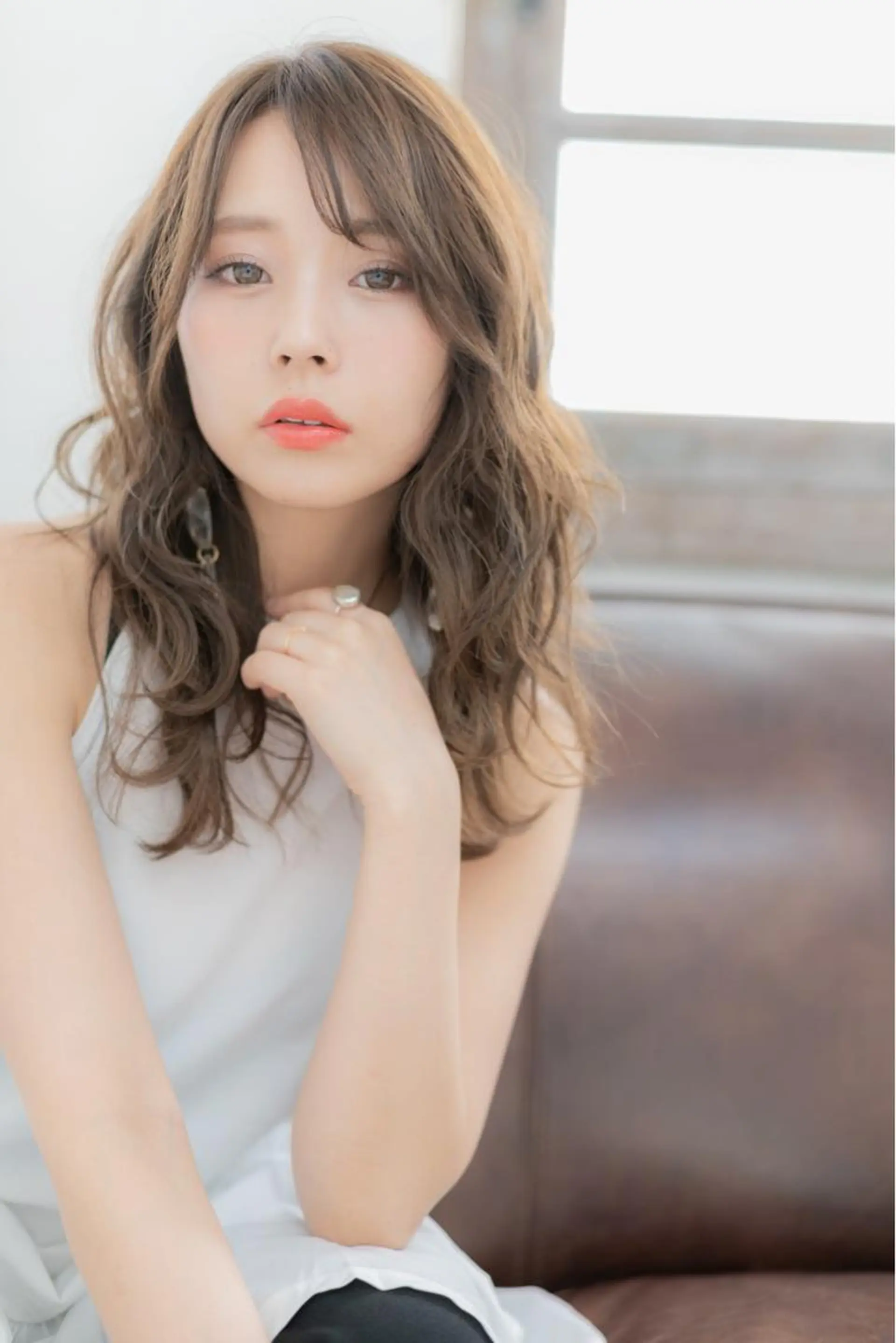 セミロング カラー パーマ ヘアアレンジ 川上 有香のヘアスタイル