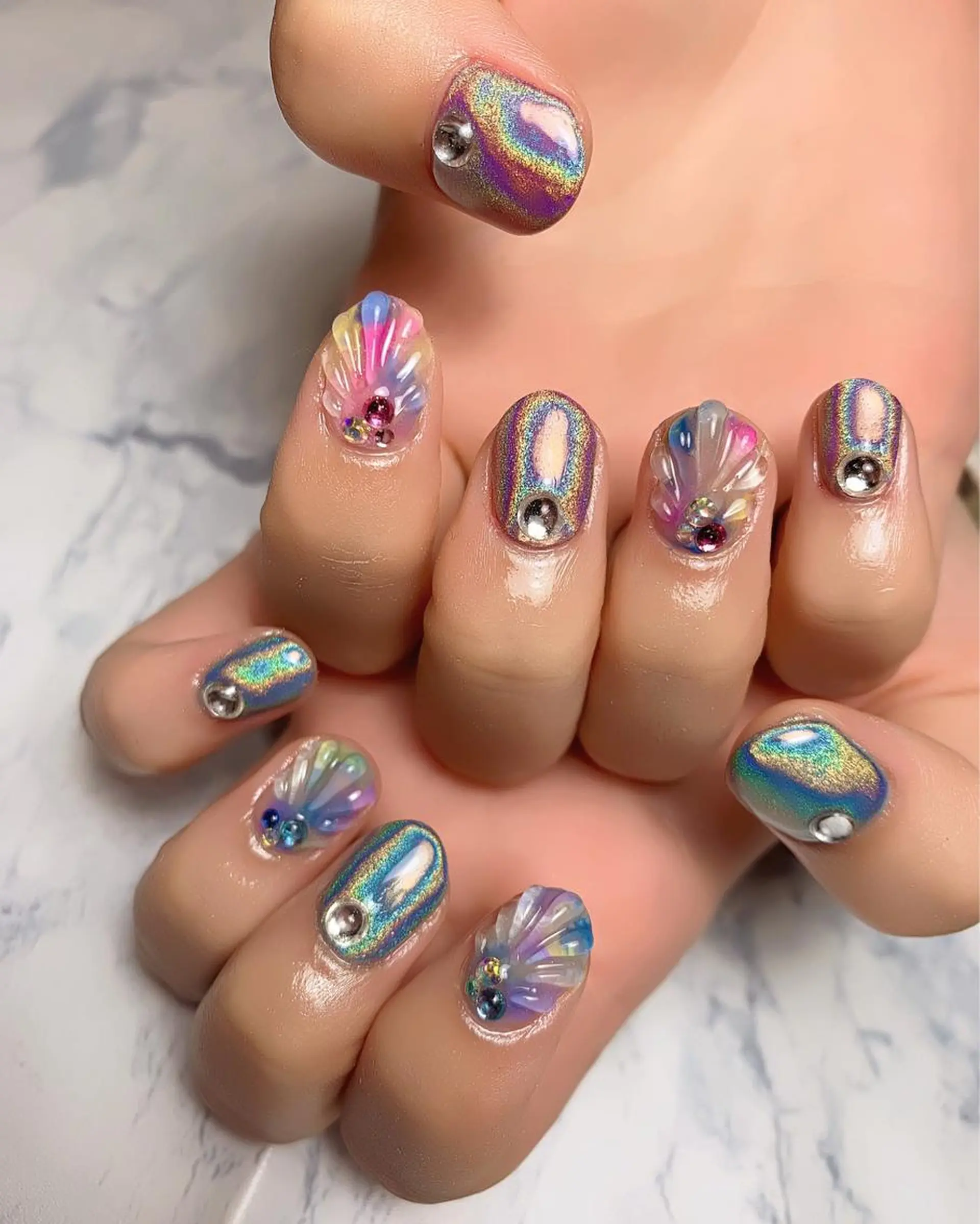 ネイル 菅野 愛花のネイルデザイン