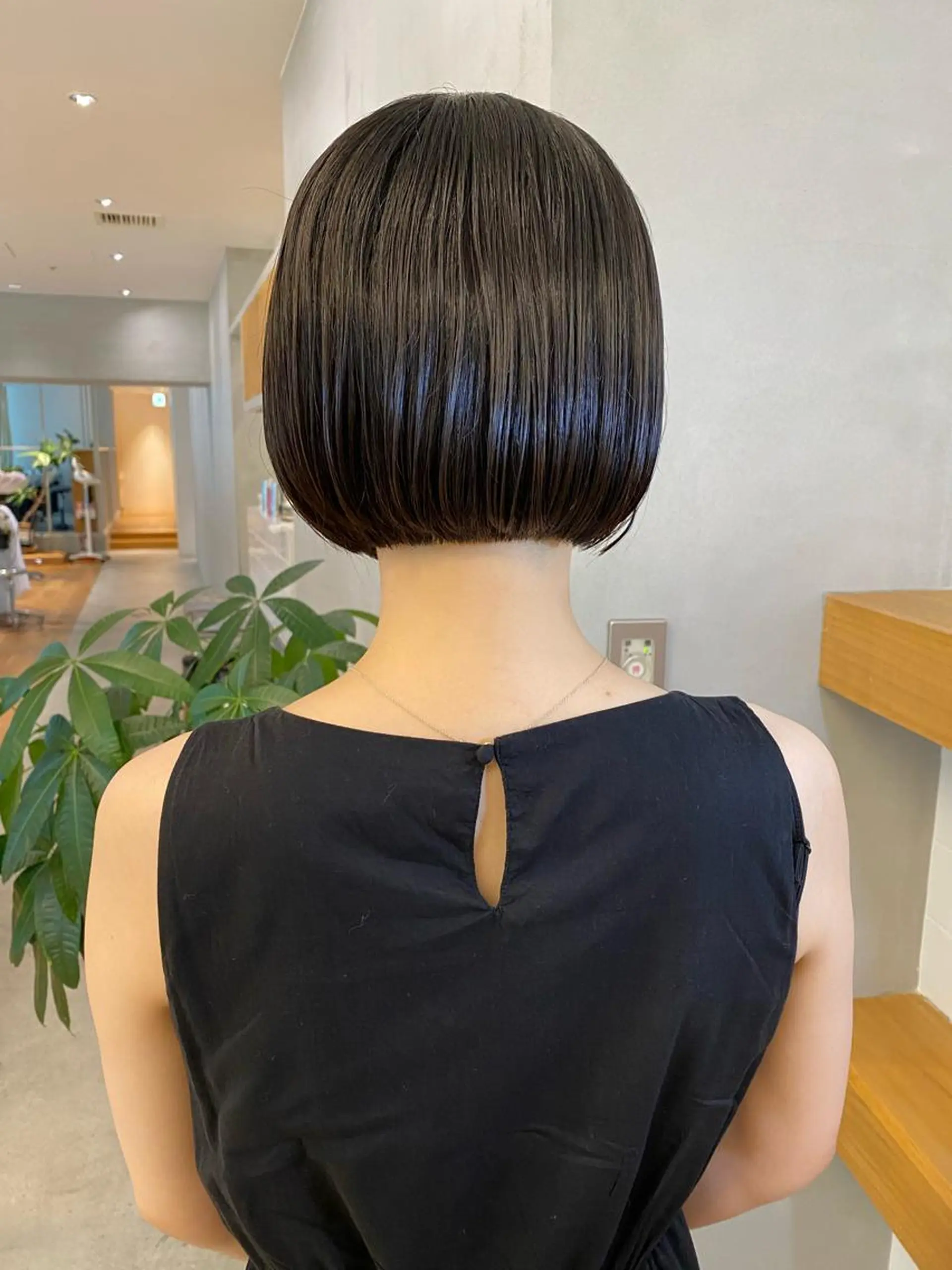 ショート カラー ヘアアレンジ ボブ 、 、のヘアスタイル