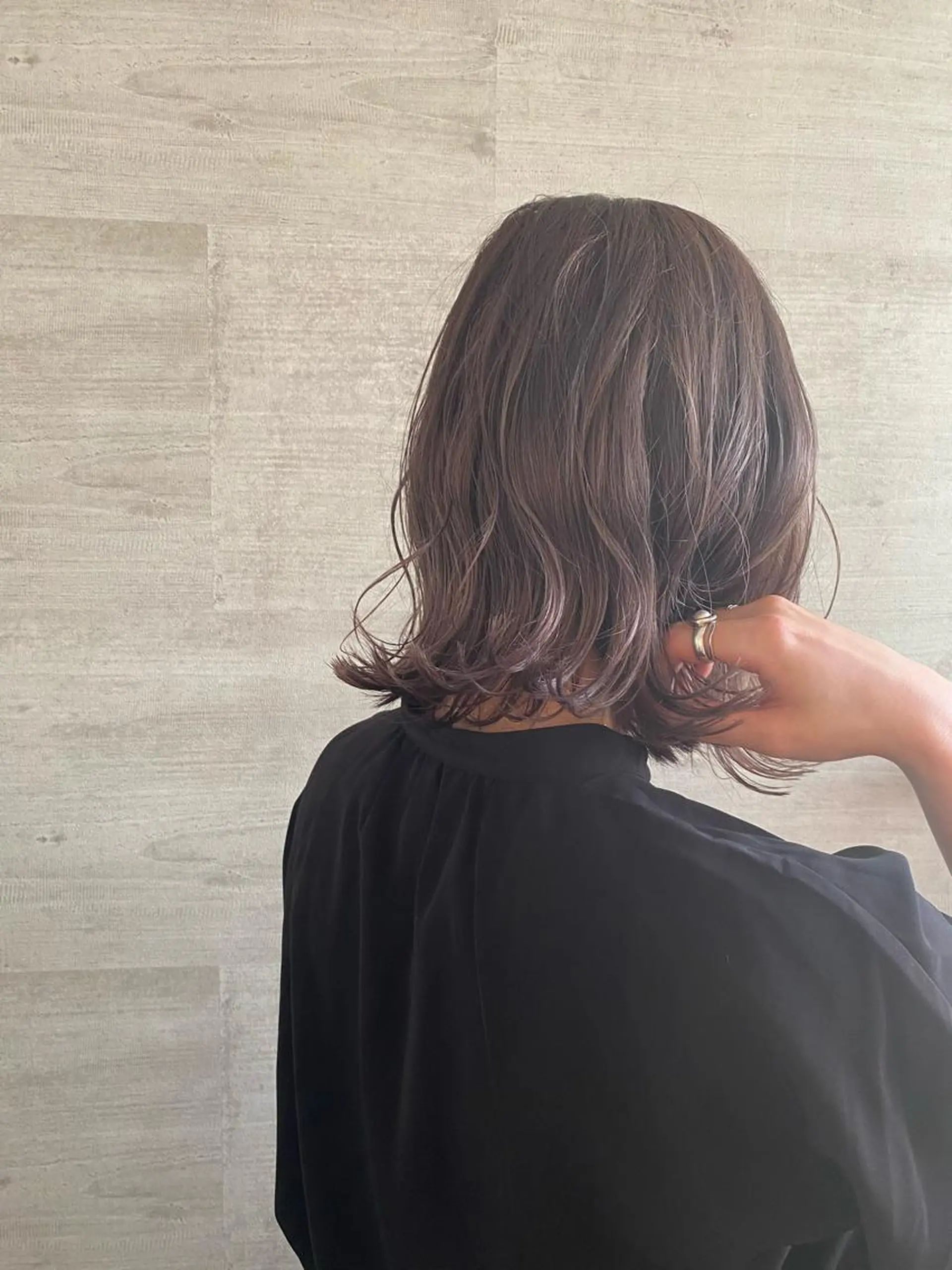 ミディアム カラー パーマ ヘアアレンジ 厚地 伽寧のヘアスタイル