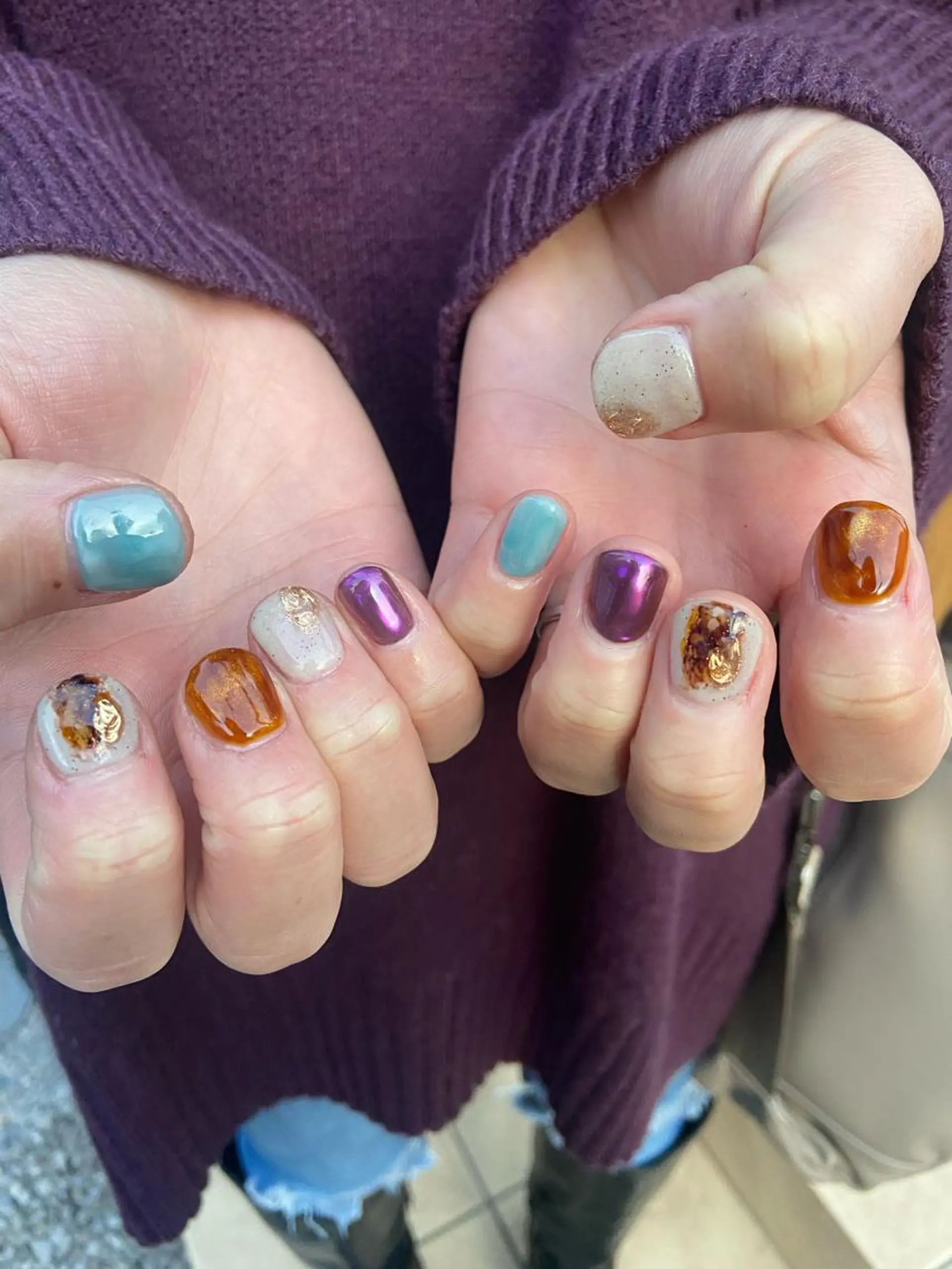 ネイル 韓国ネイル 大理石ネイル(マーブル) ミラーネイル シルバー . unffのネイルデザイン