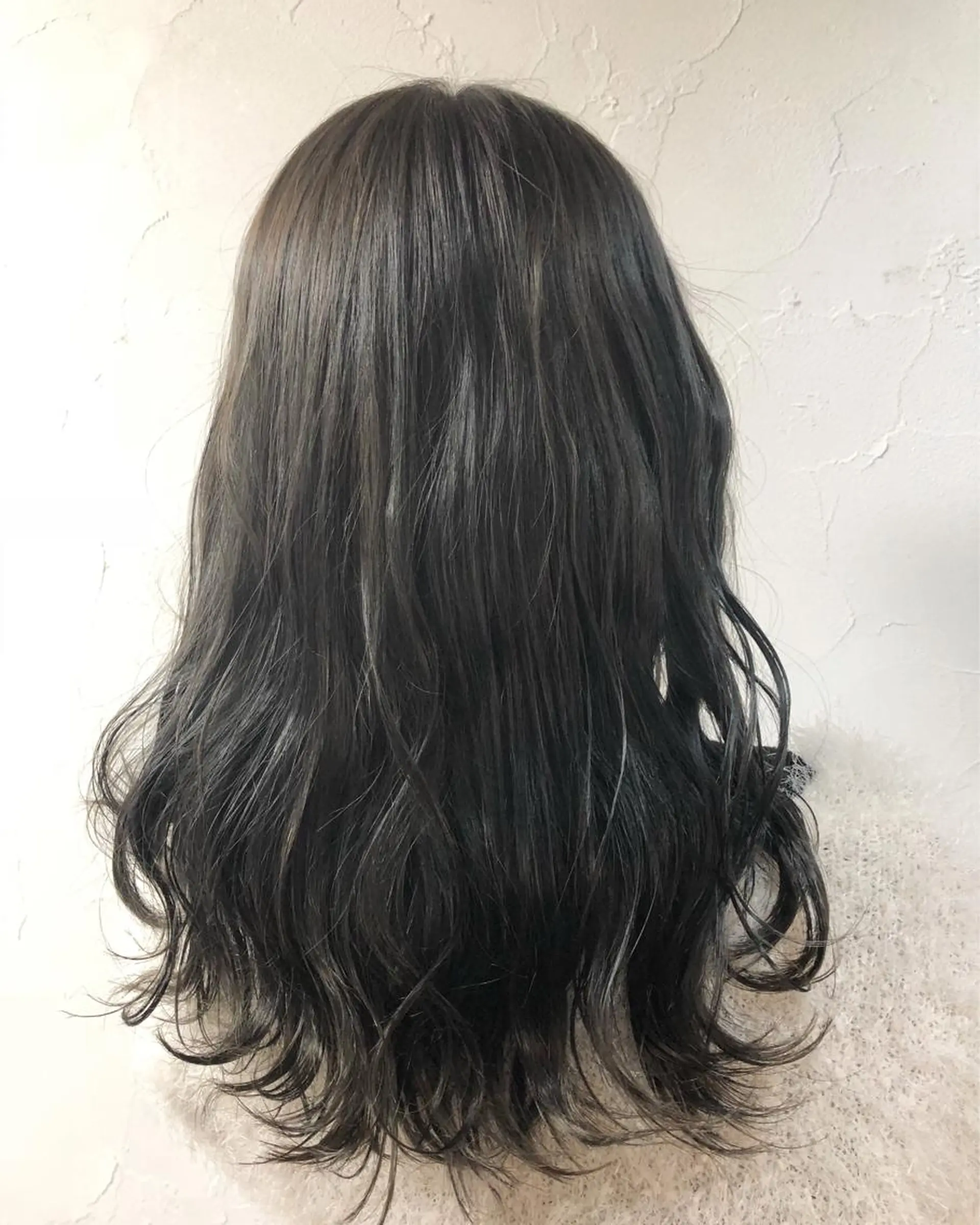 セミロング カラー ヘアアレンジ アッシュ 遠藤 拓馬のヘアスタイル