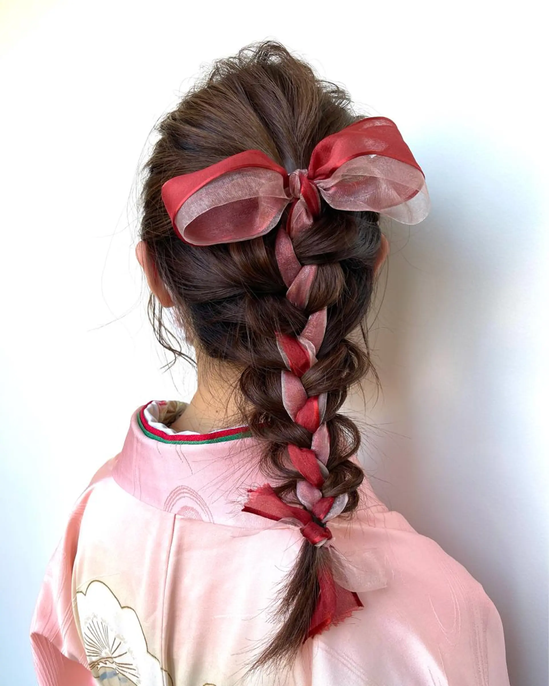 ロング ヘアアレンジ 卒業式のヘアスタイル himeka🪽 アレンジ/ブリーチのヘアスタイル