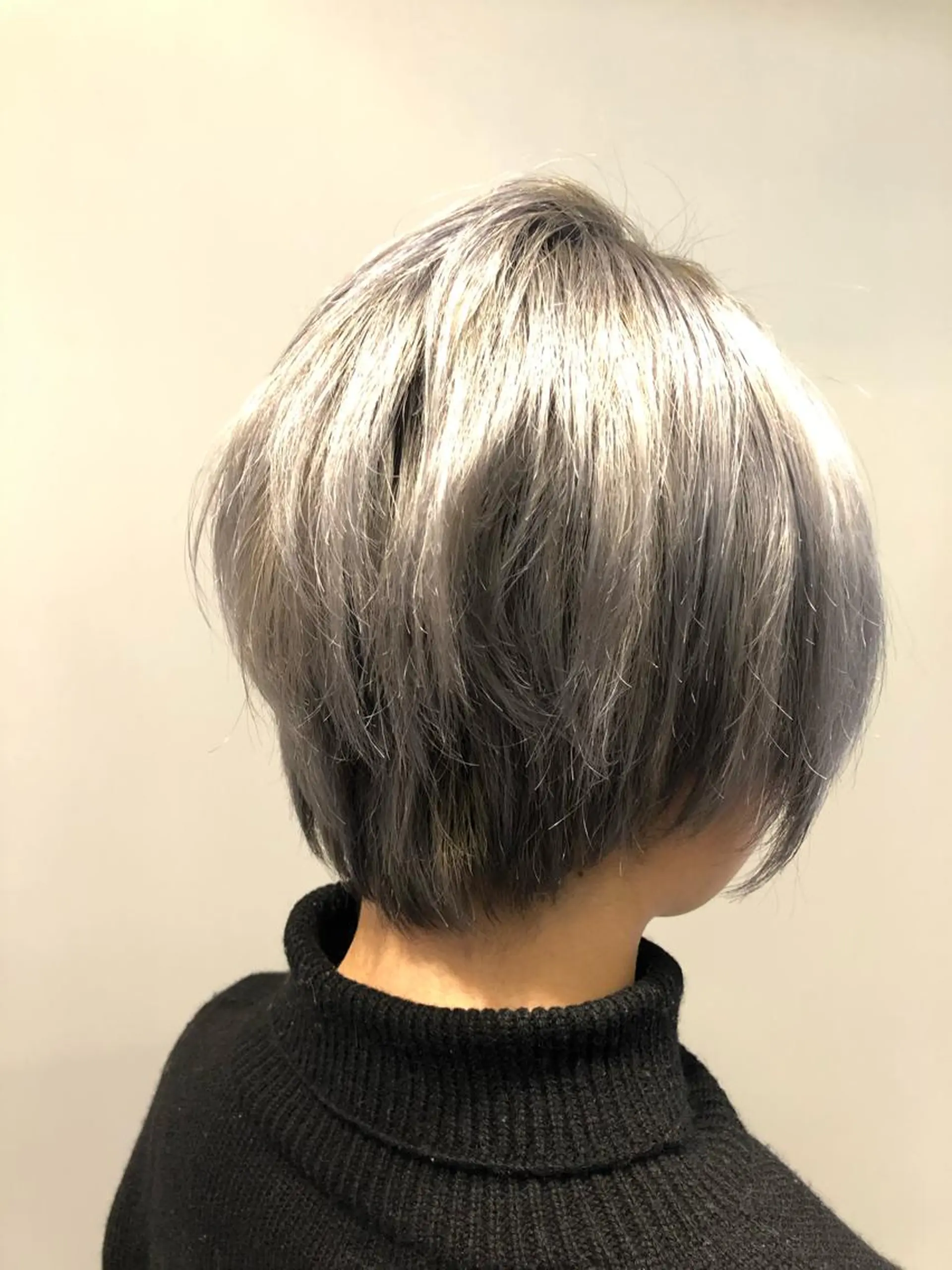 ショート ワタナベ テルマサのヘアスタイル