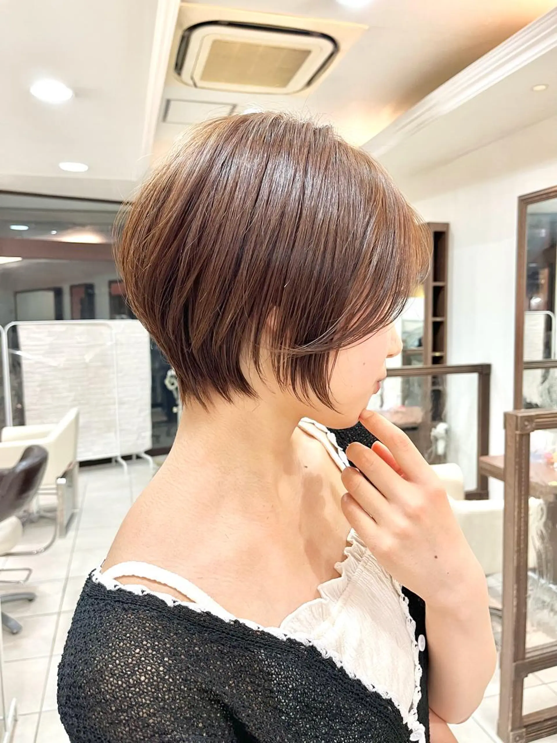 ショート ショートボブ ハンサムショート ボブ くびれヘア ハイライト カット ヘアカラー トリートメント ✨髪質改善・縮毛矯正 専門美容室マーベルのヘアスタイル
