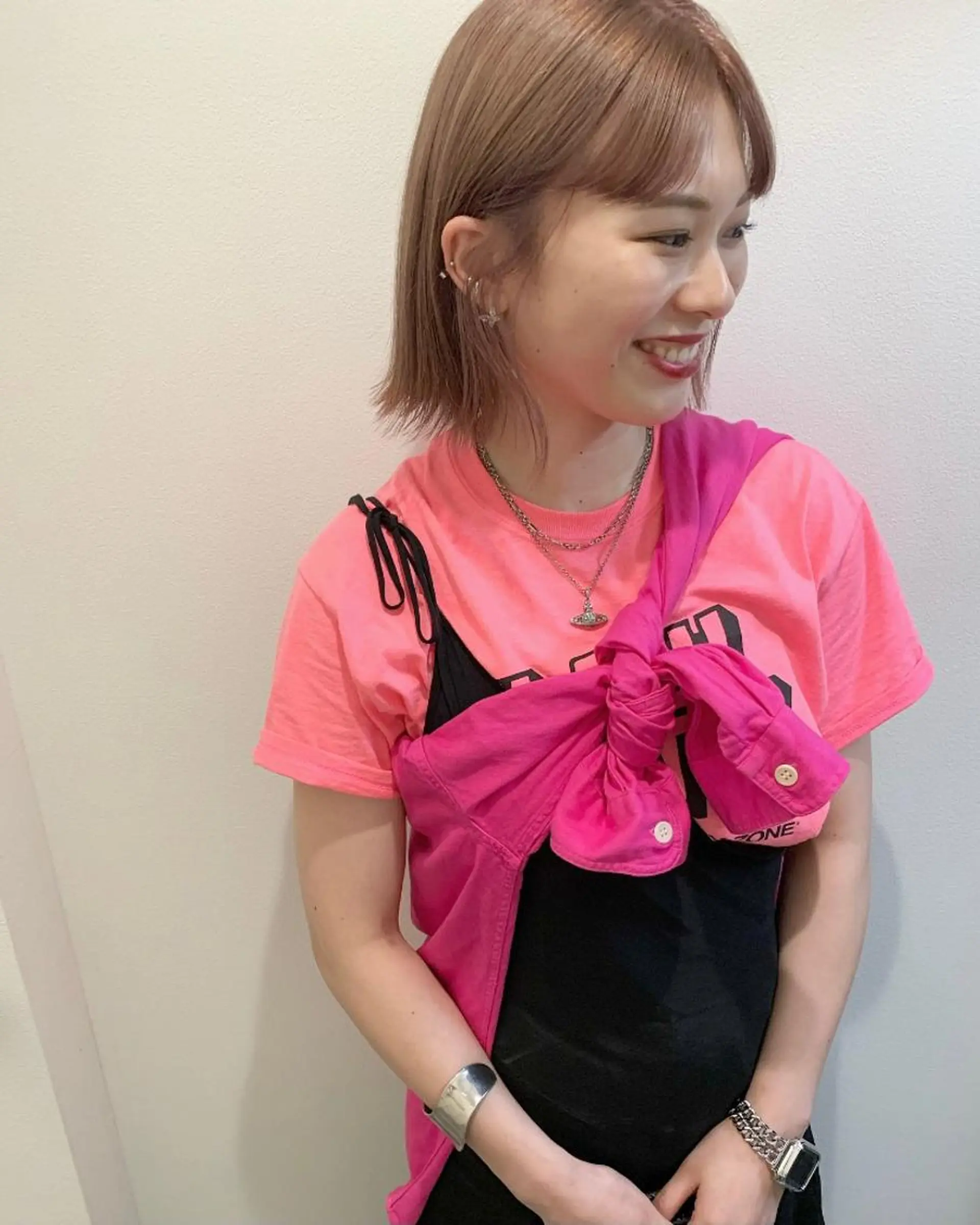 ショート カラー ベージュカラー ブリーチ ケアブリーチ ダブルカラー ハイトーンカラー ヘアカラー MARU レイヤー/パーマのヘアスタイル