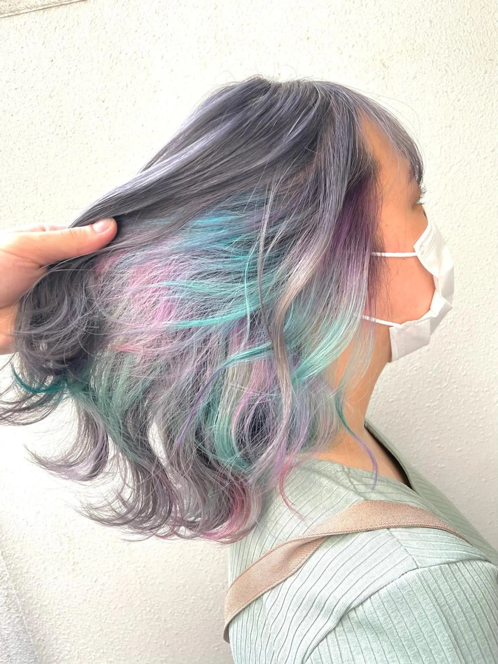 ミディアム カラー ブリーチ ケアブリーチ ダブルカラー ハイトーンカラー ユニコーンカラー カット ヘアカラー Beleza 渋谷所属・Kazusa/渋谷/ エクステ/ハイトーンのヘアスタイル
