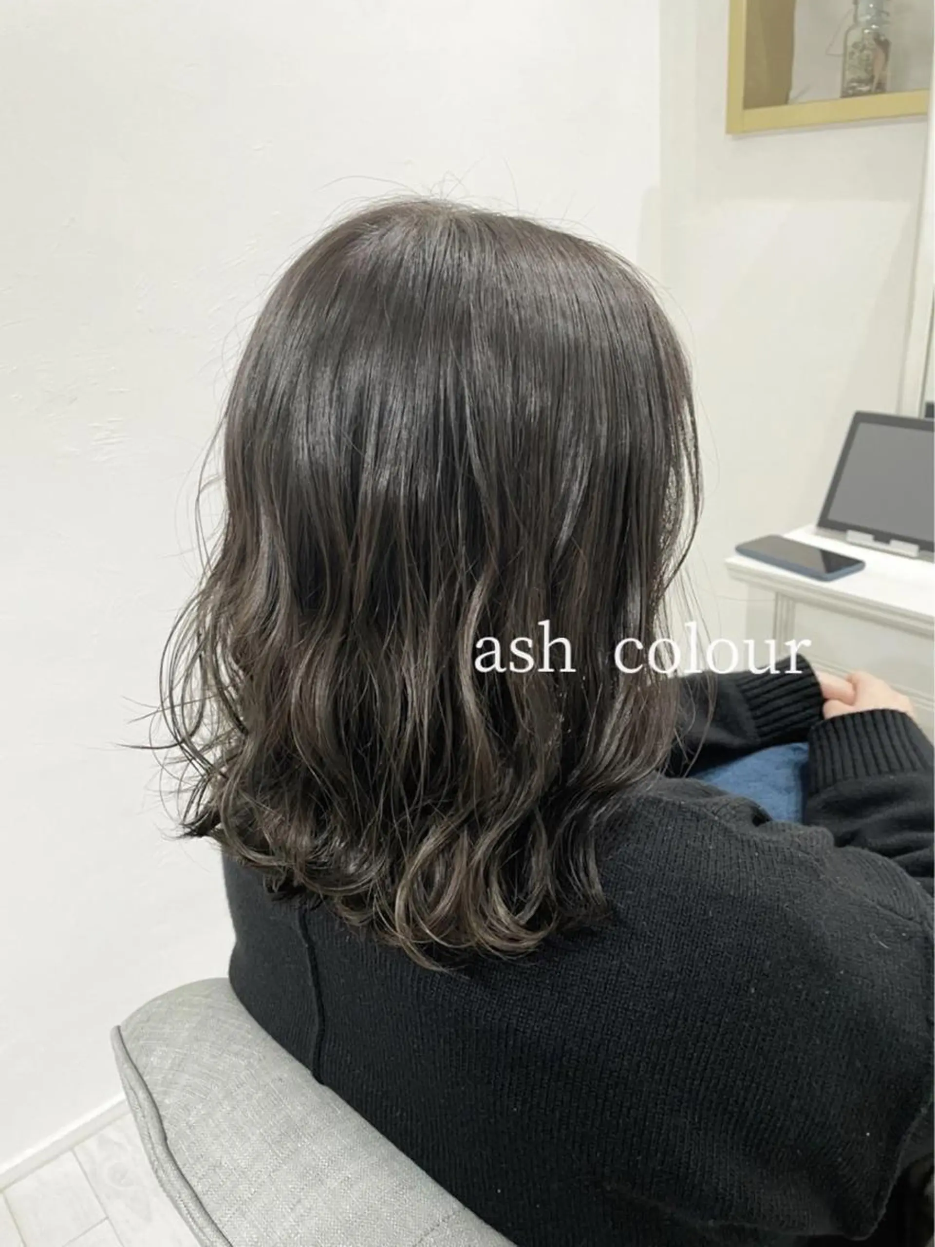 ミディアム カラー flen所属・𖤣𖥧𖥣𖥧田中 姫乃𖤣𖥧𖥣𖡡のヘアスタイル