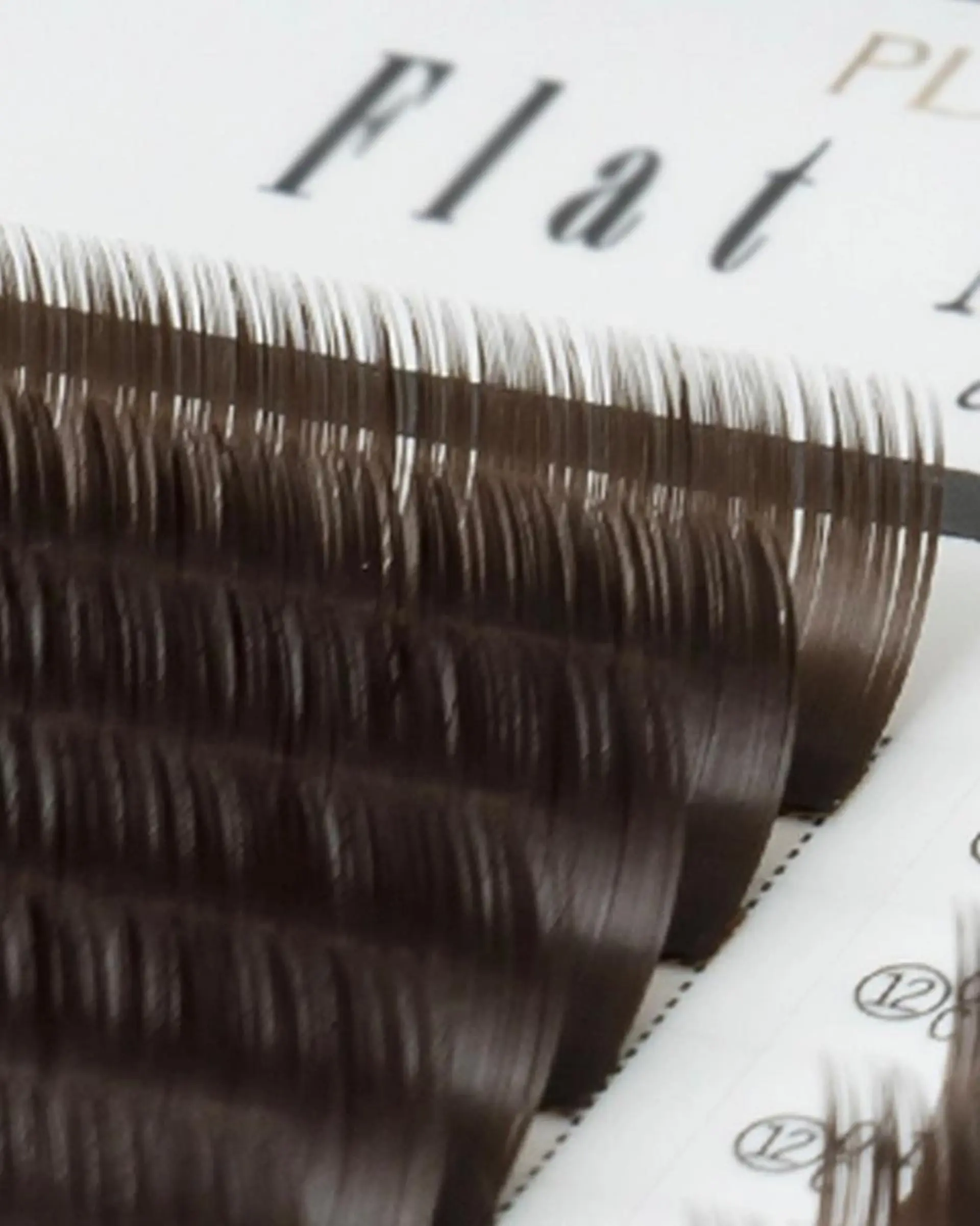 マツエク・マツパ フラットラッシュ yeon所属・烏丸御池まつ毛・眉毛 専門店|suzukaのマツエク・マツパデザイン