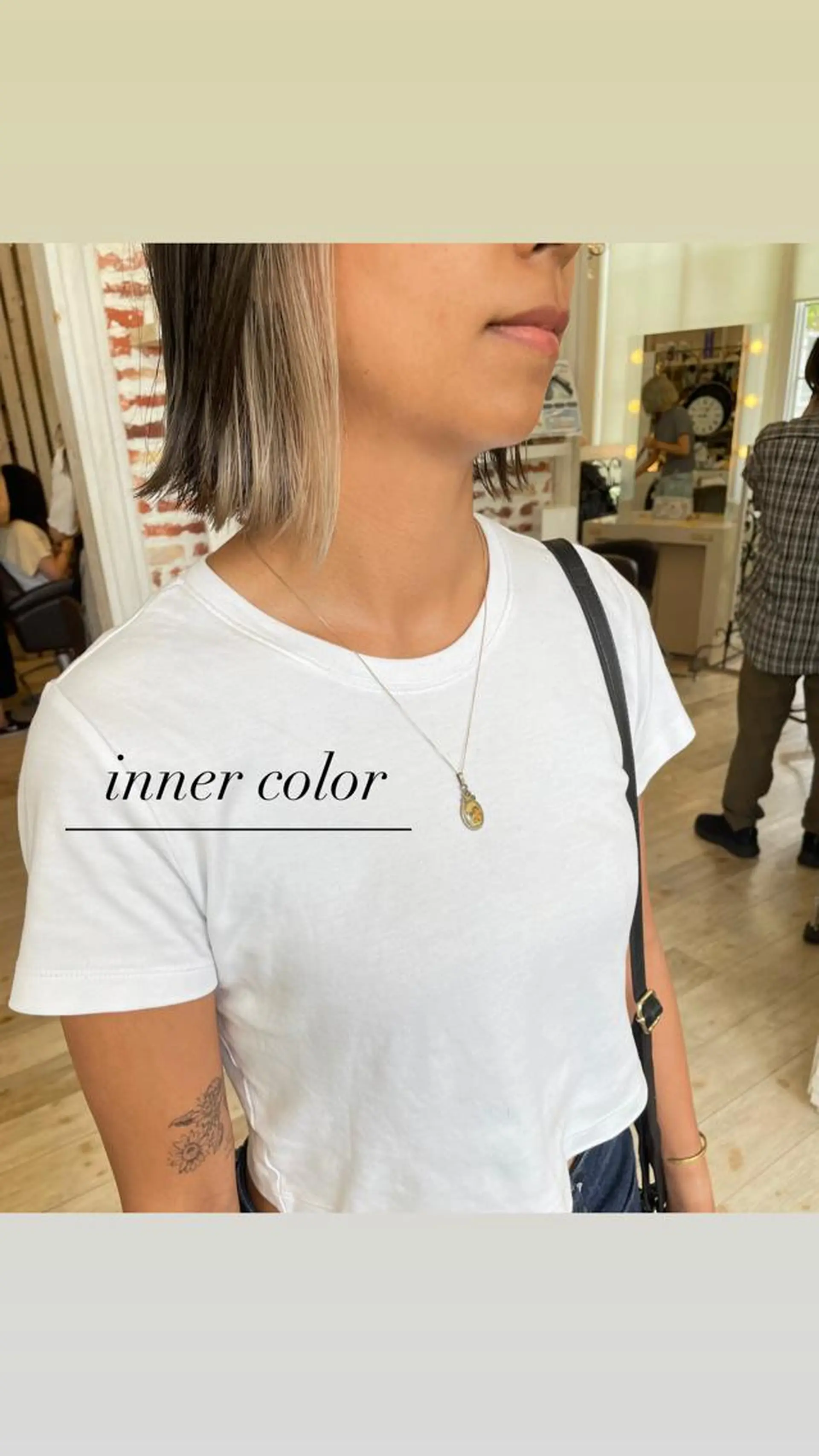 ミディアム カラー インナーカラー Crén by marie 真嘉比店所属・東恩納 誠のヘアスタイル